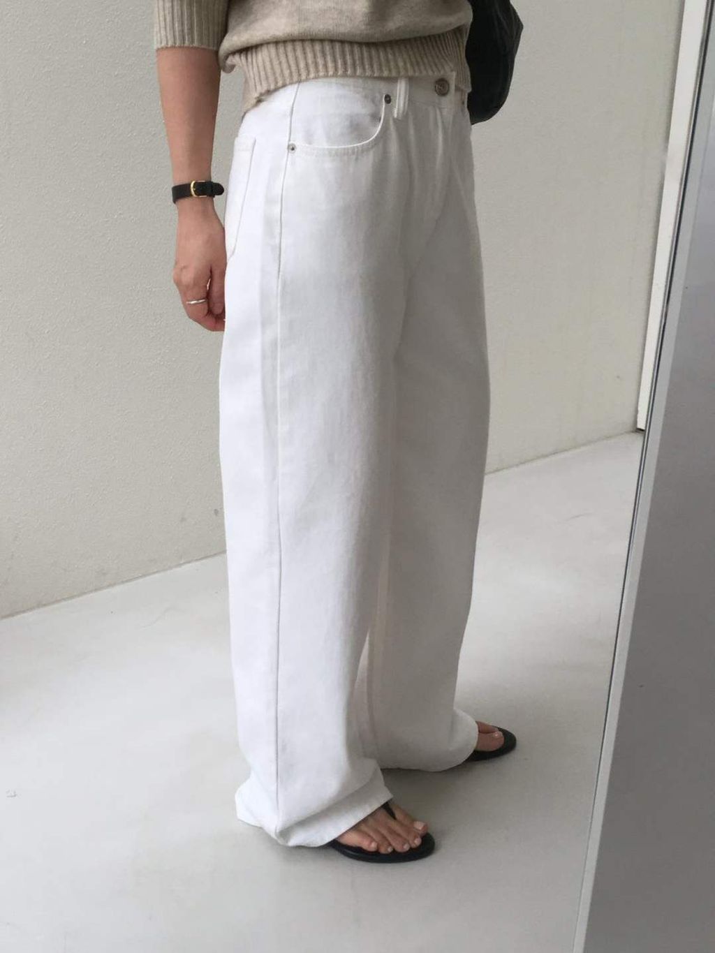 b586116e6ae641d729aeb5b7db016d