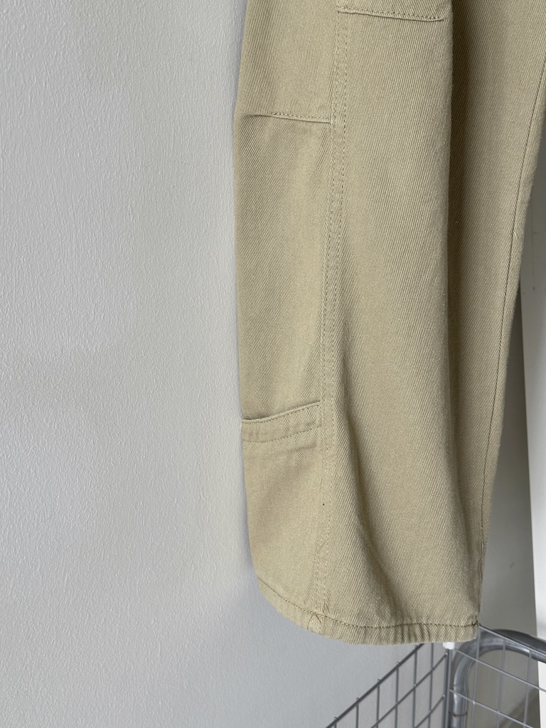 EEE76ABF-9245-48B7-9242-C73B05773722_1_105_c