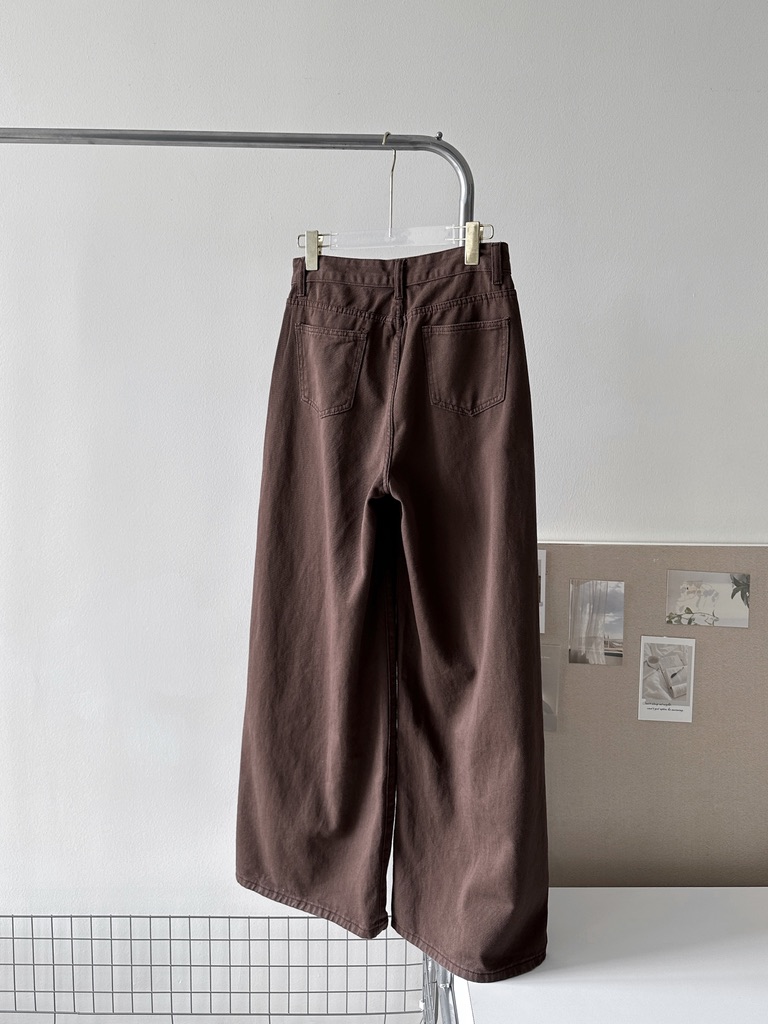 10C99F53-D4D9-4F48-8247-860E4F68CA31_1_105_c