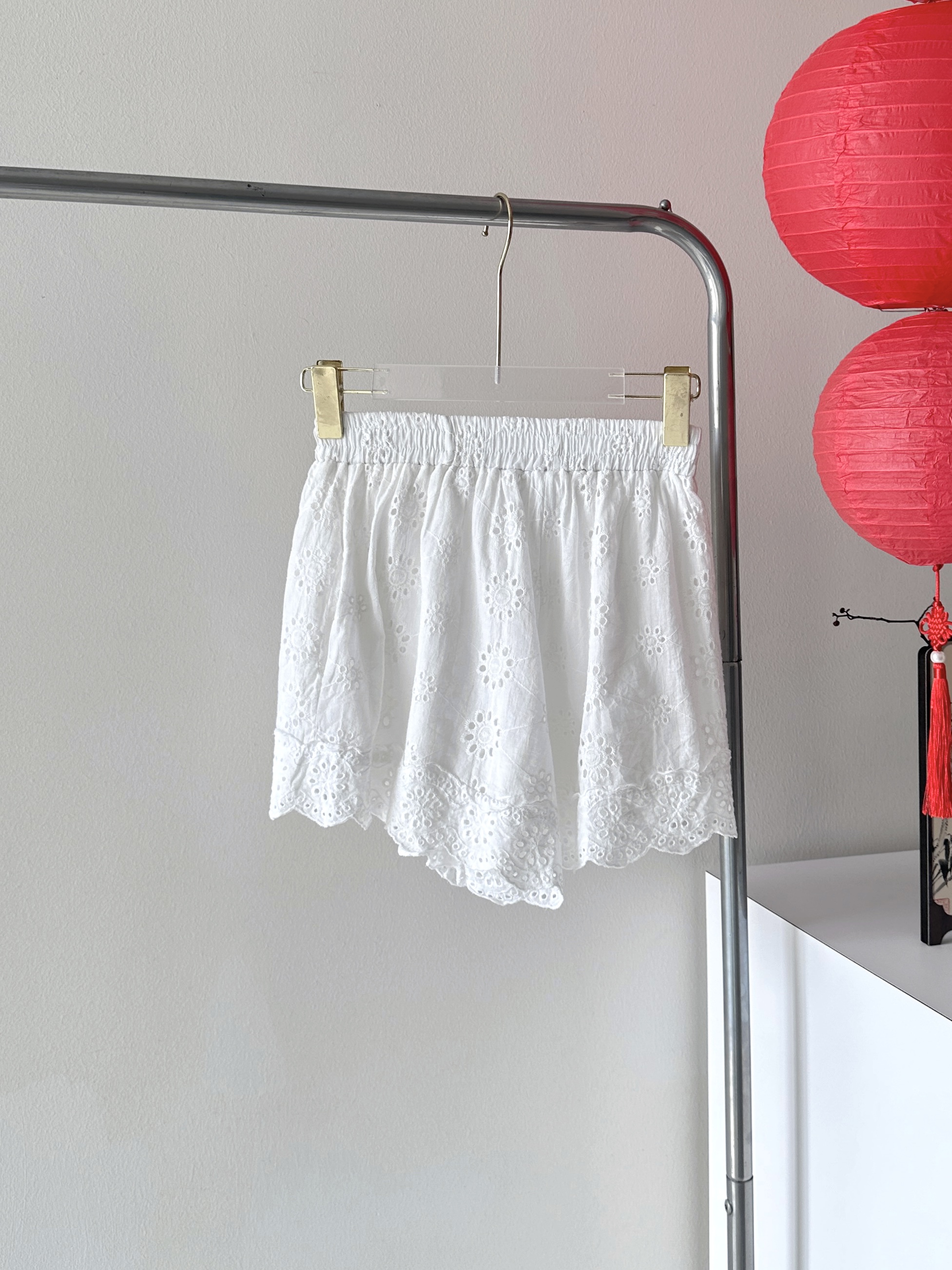 EE29433B-2D8F-4CA1-B60F-34A9116FB3B7