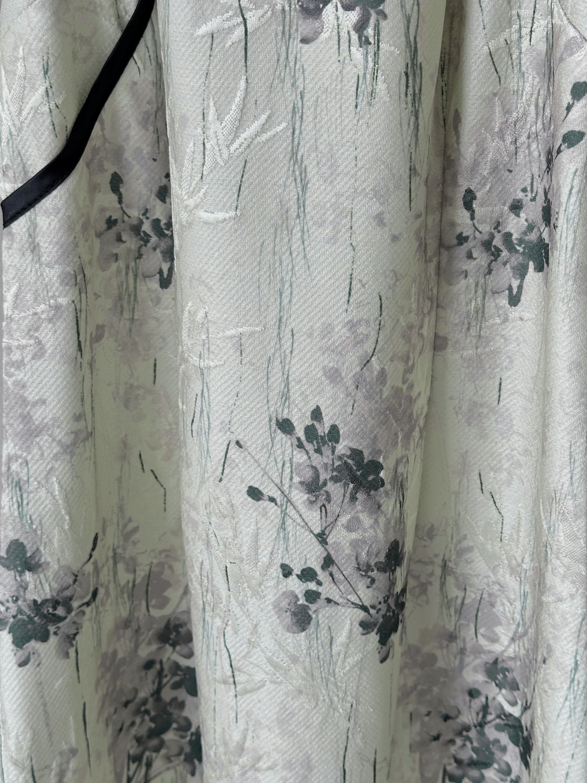 FCD5A0F4-7BB0-40E6-B21A-93B7A03C794A