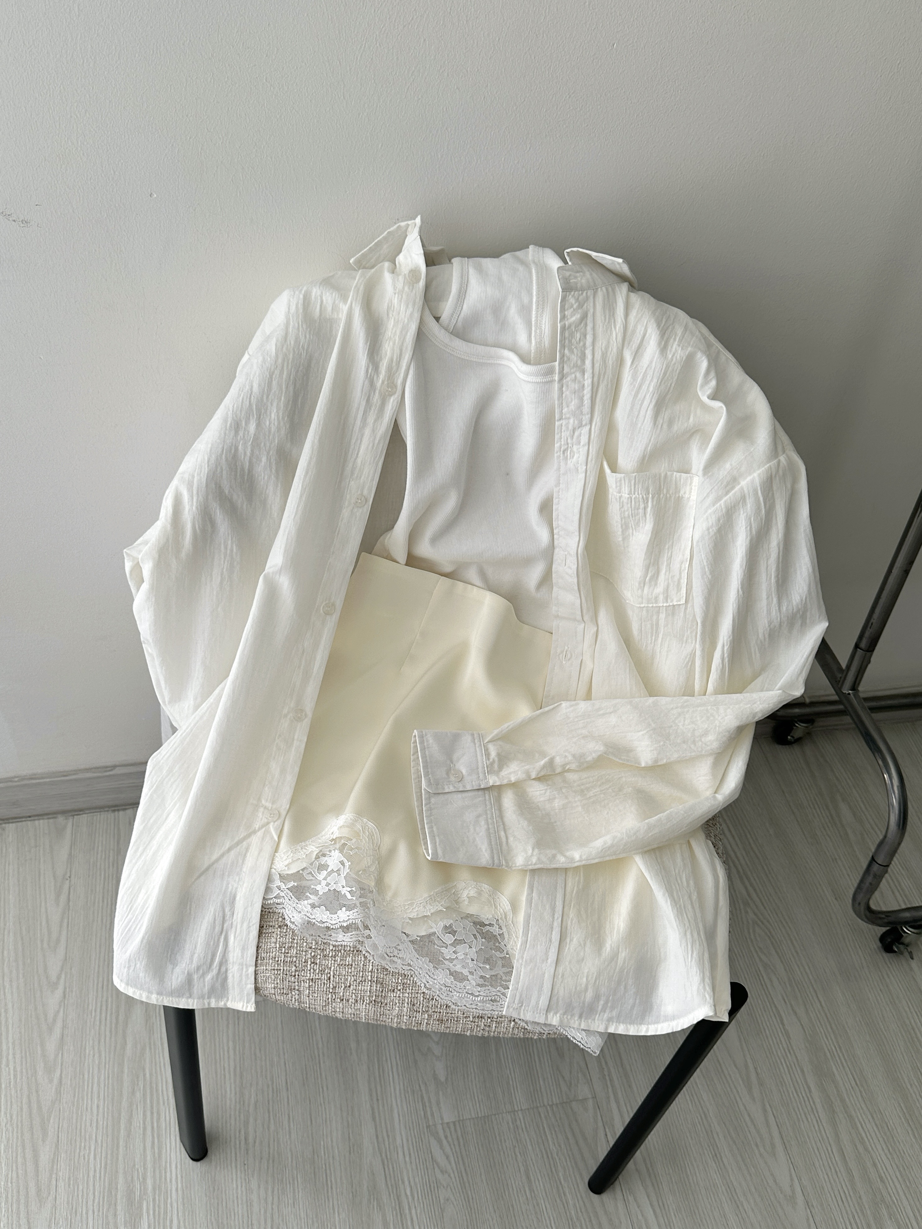 BB4ABB63-7870-4127-B267-C9513F7D439D