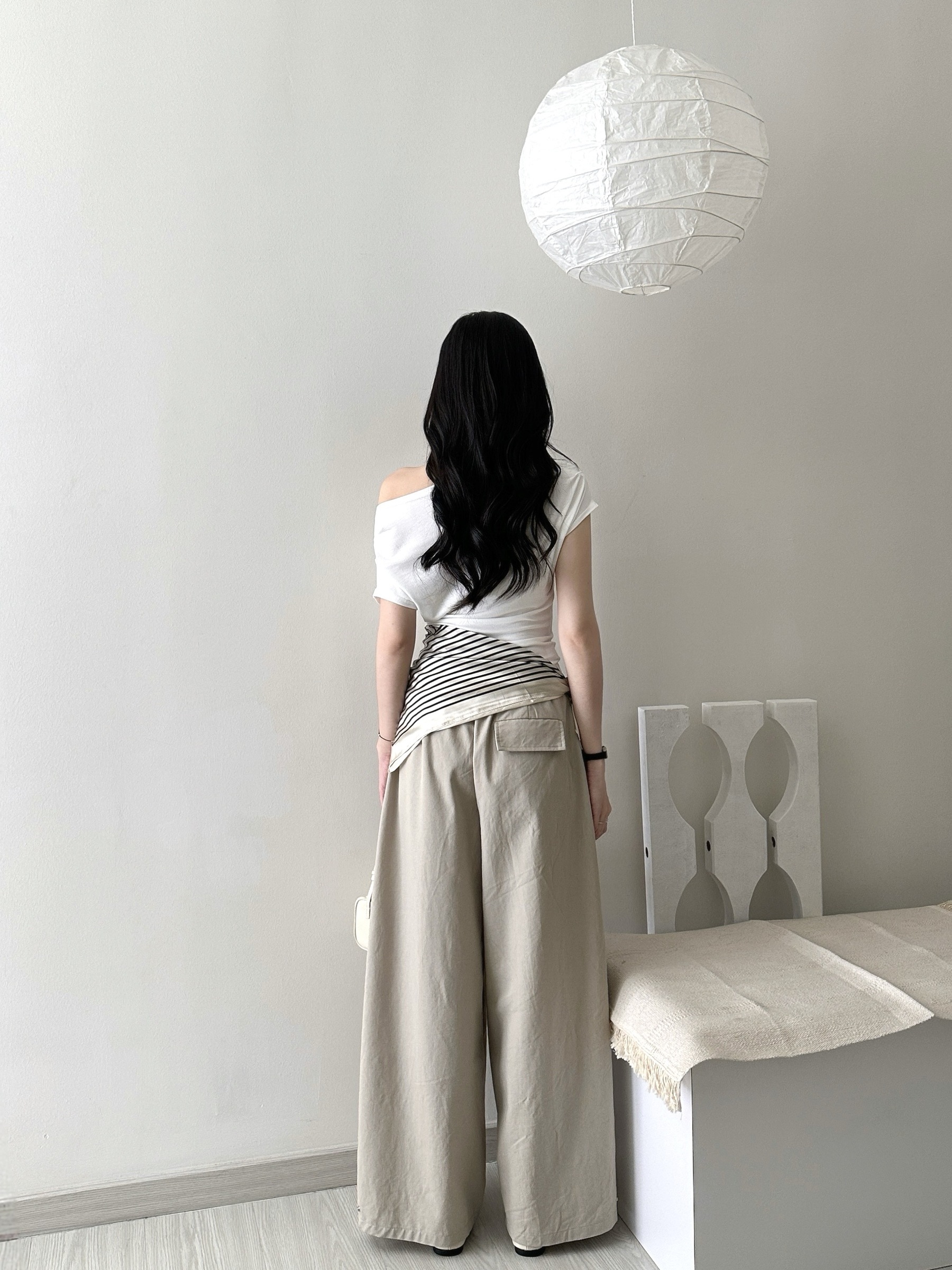 B8E8C472-2D02-47B5-9698-F0E6C57F2F98