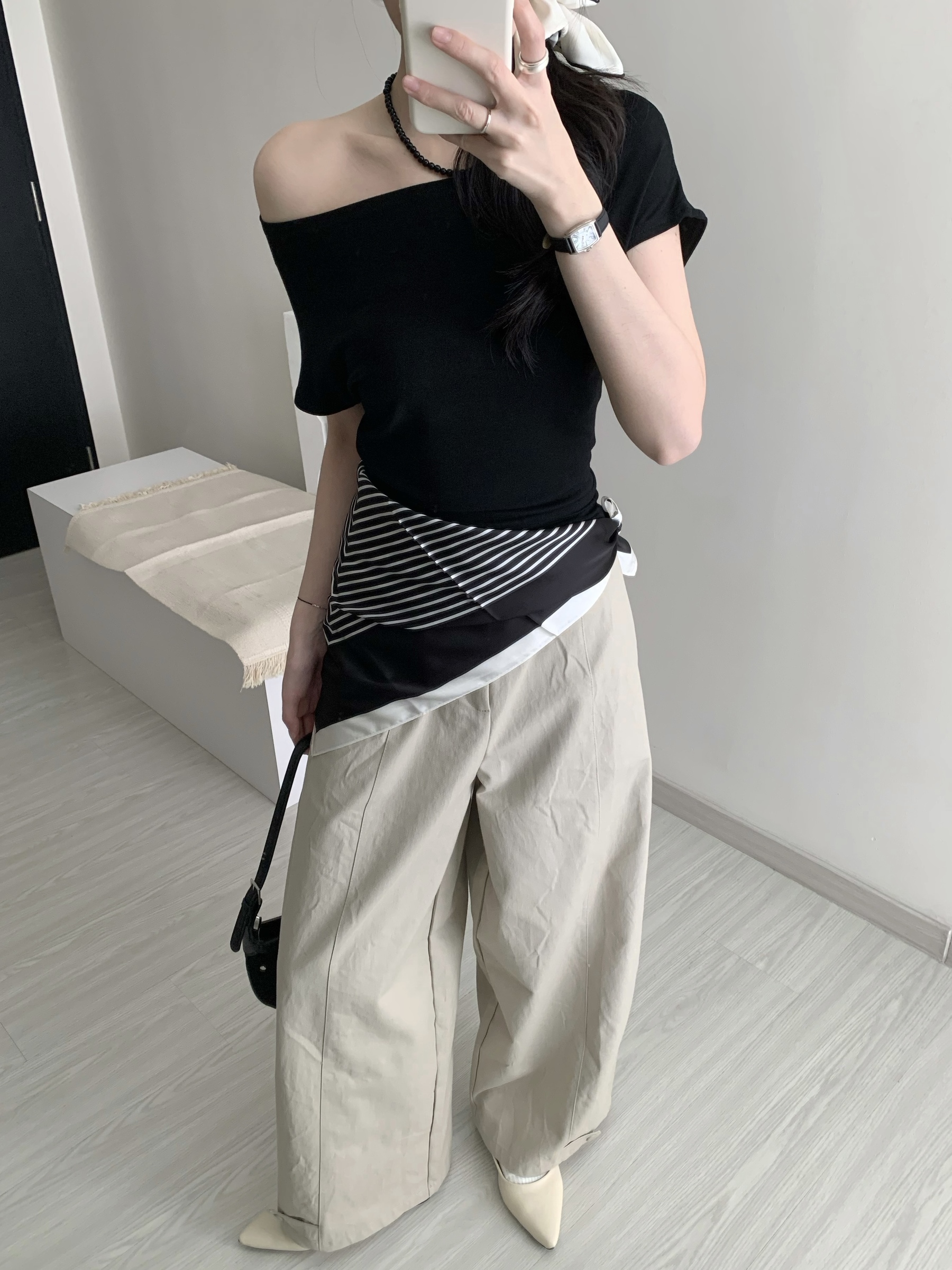 28F12505-212D-4B6C-B84C-34620085A1FC