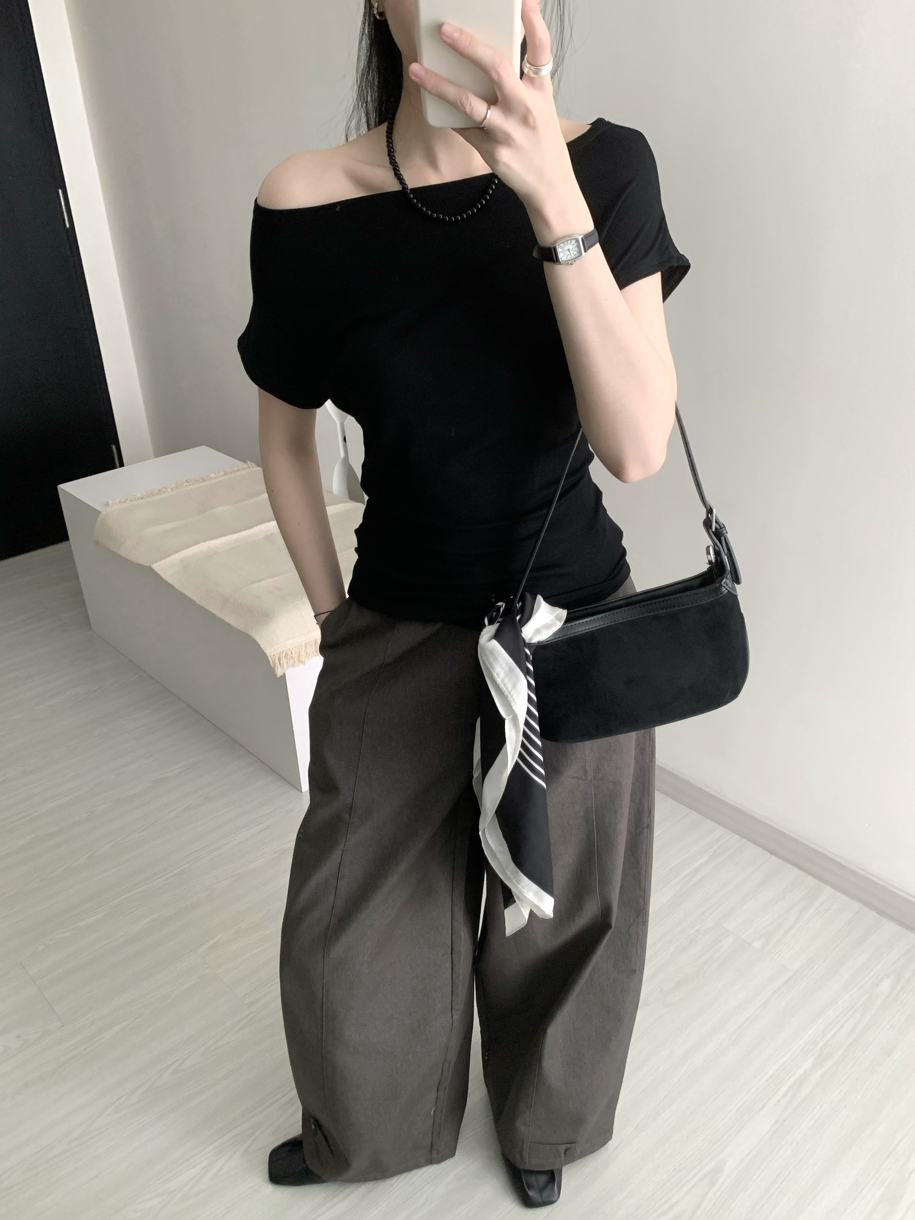 5EF2F814-369B-42B7-A26A-155FF570E8FA