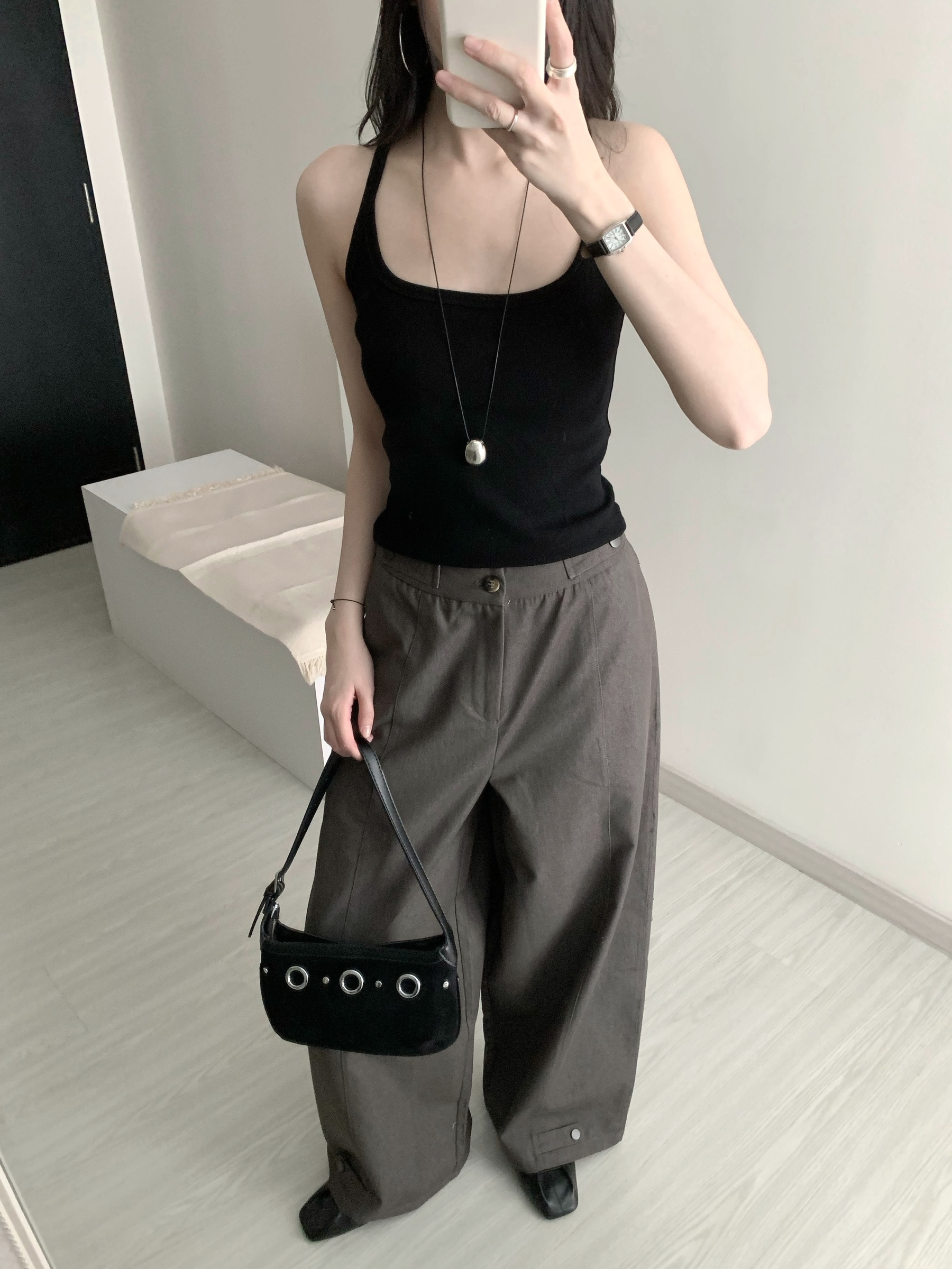 EE8D6232-7E62-4168-AEBB-928C617919B2