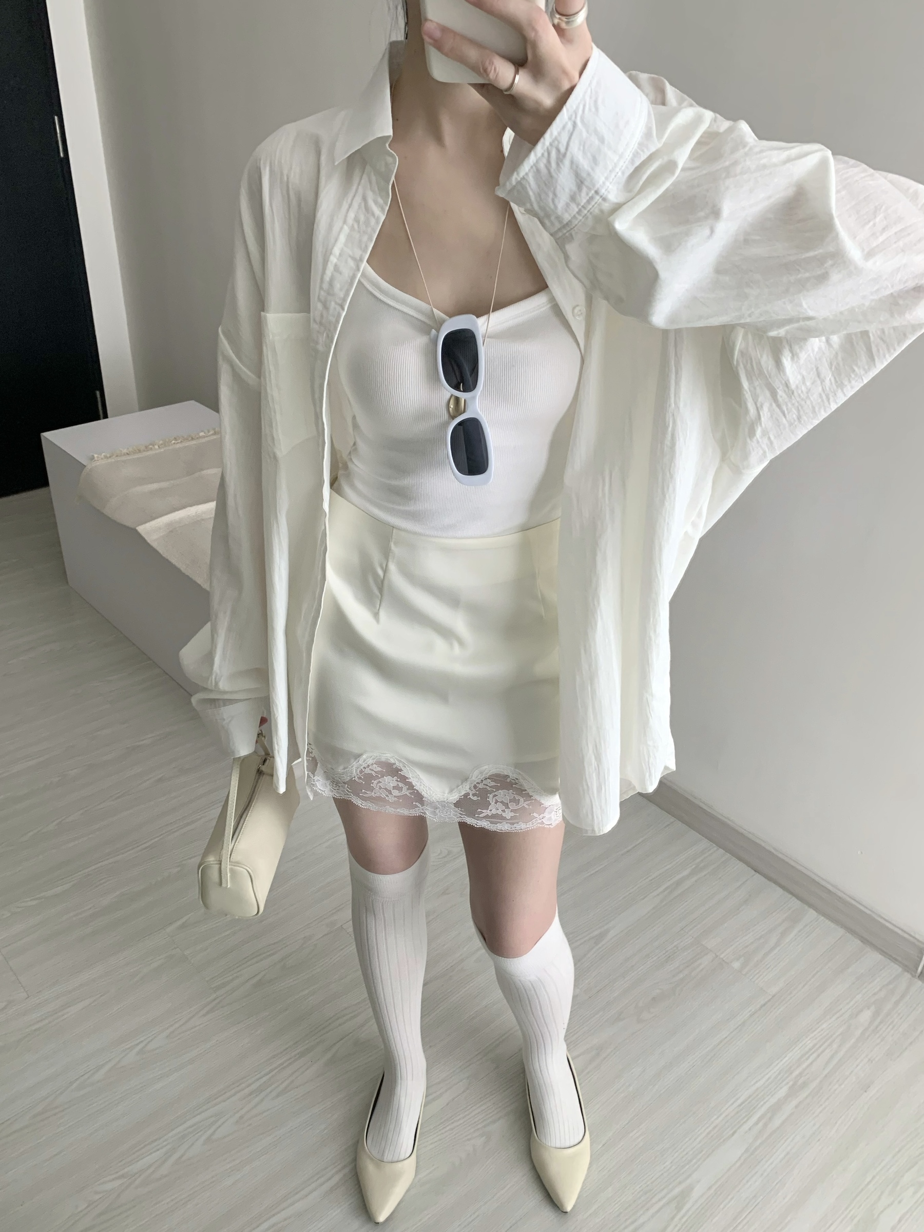 52A7D3E8-3901-491B-891A-508E28CB8D70