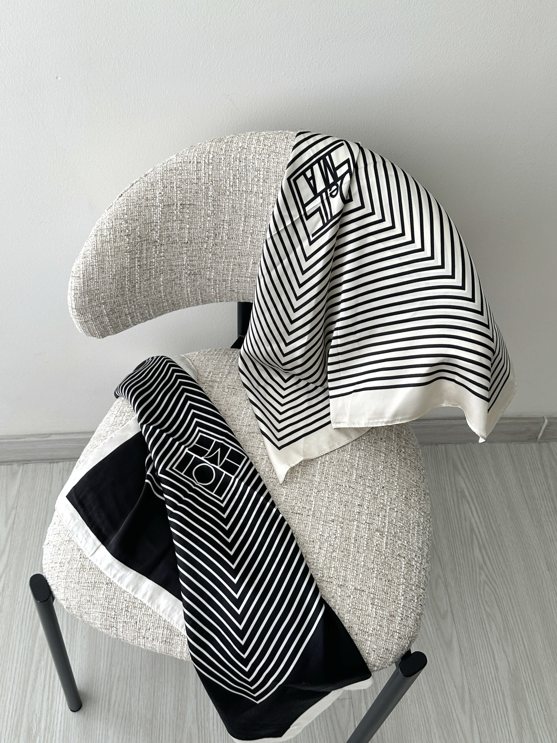 BAADCDEC-5B5A-4D73-BF5B-BAB2AEC383C7