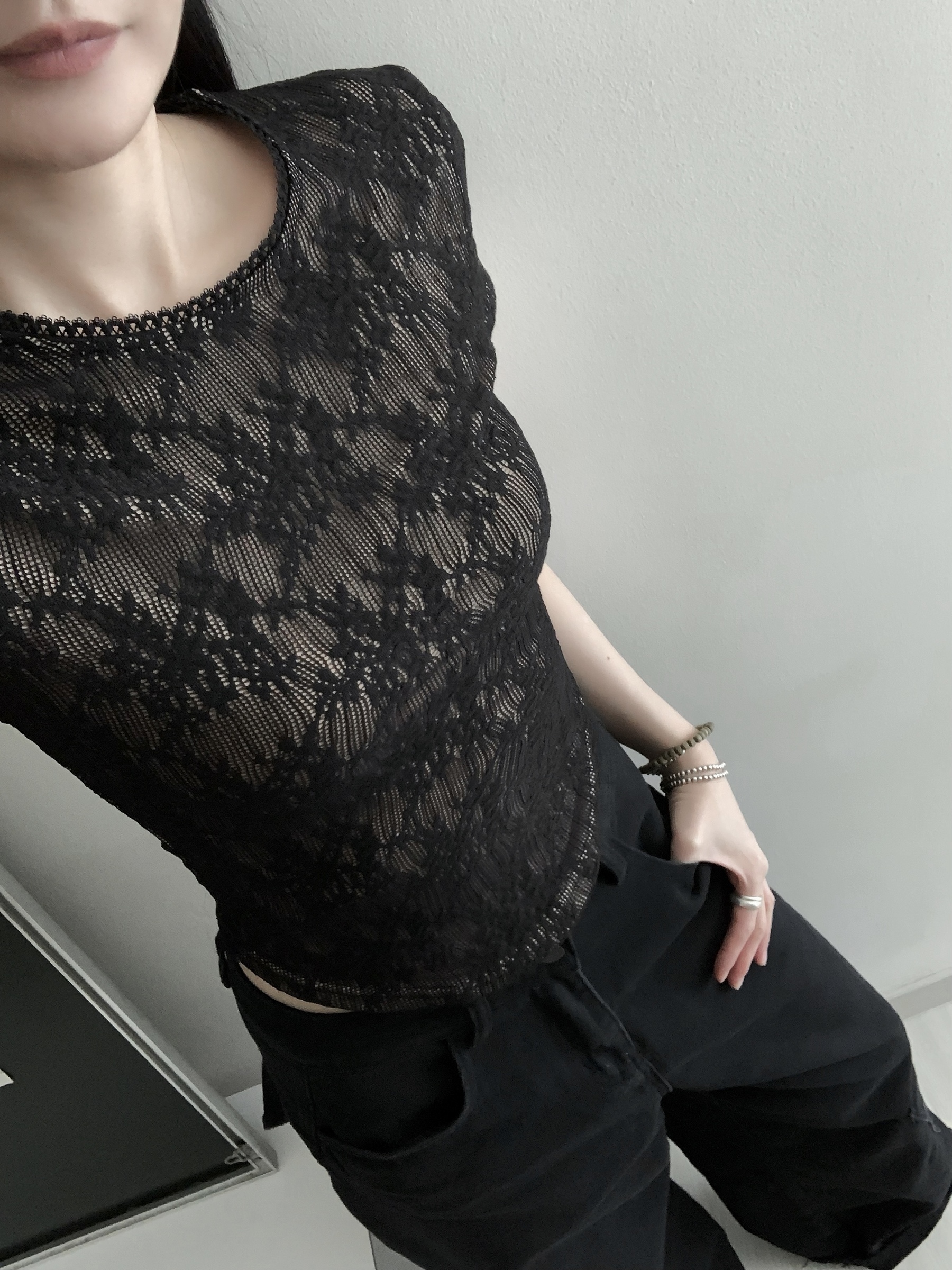 AE096B86-B4FF-463D-B6E1-47BDD8ED99AC