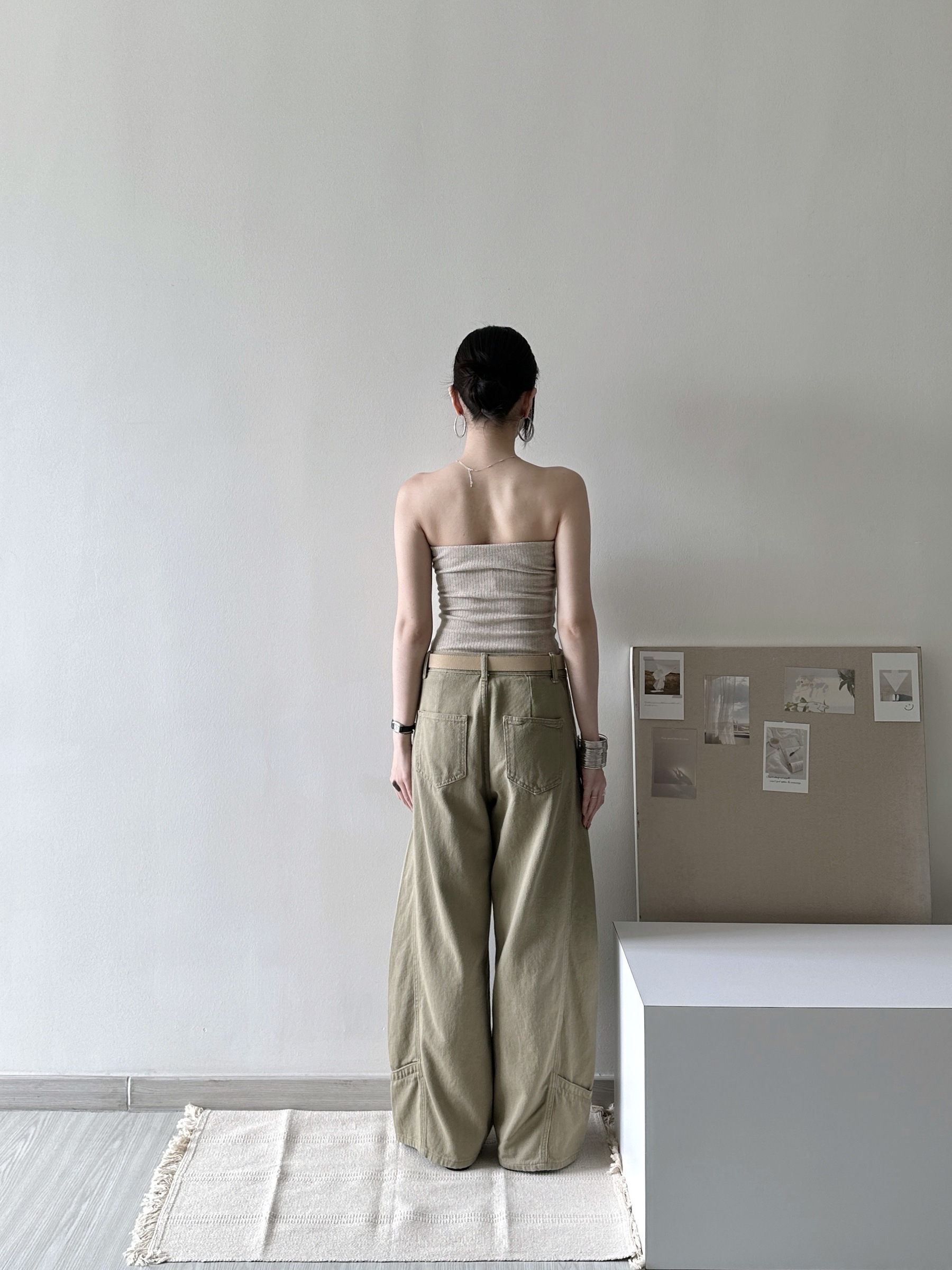 120EF385-75B6-45BC-BBD2-3D863AE16F16