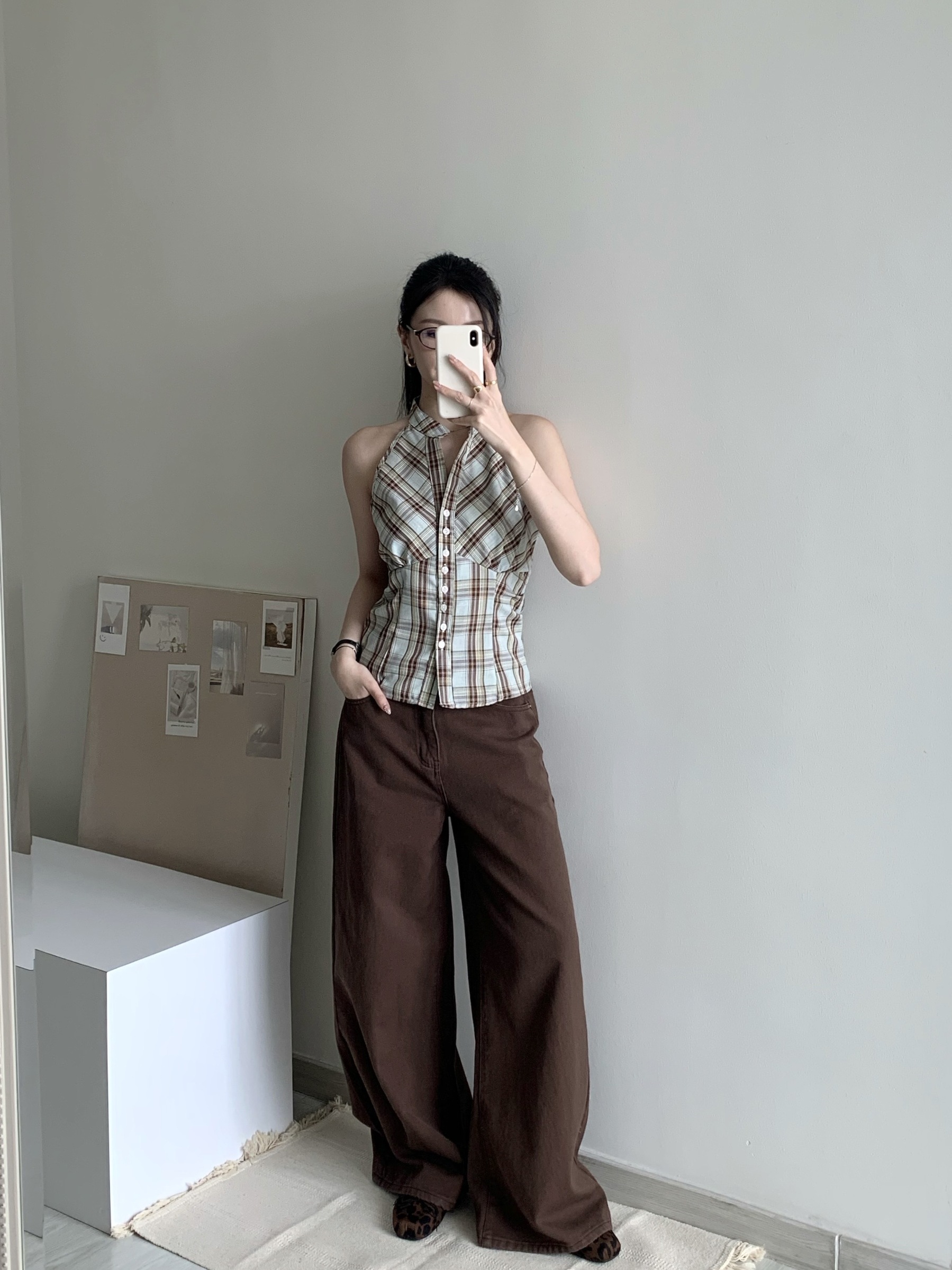 3FEC6100-95D7-4D7A-A113-EF2611980431