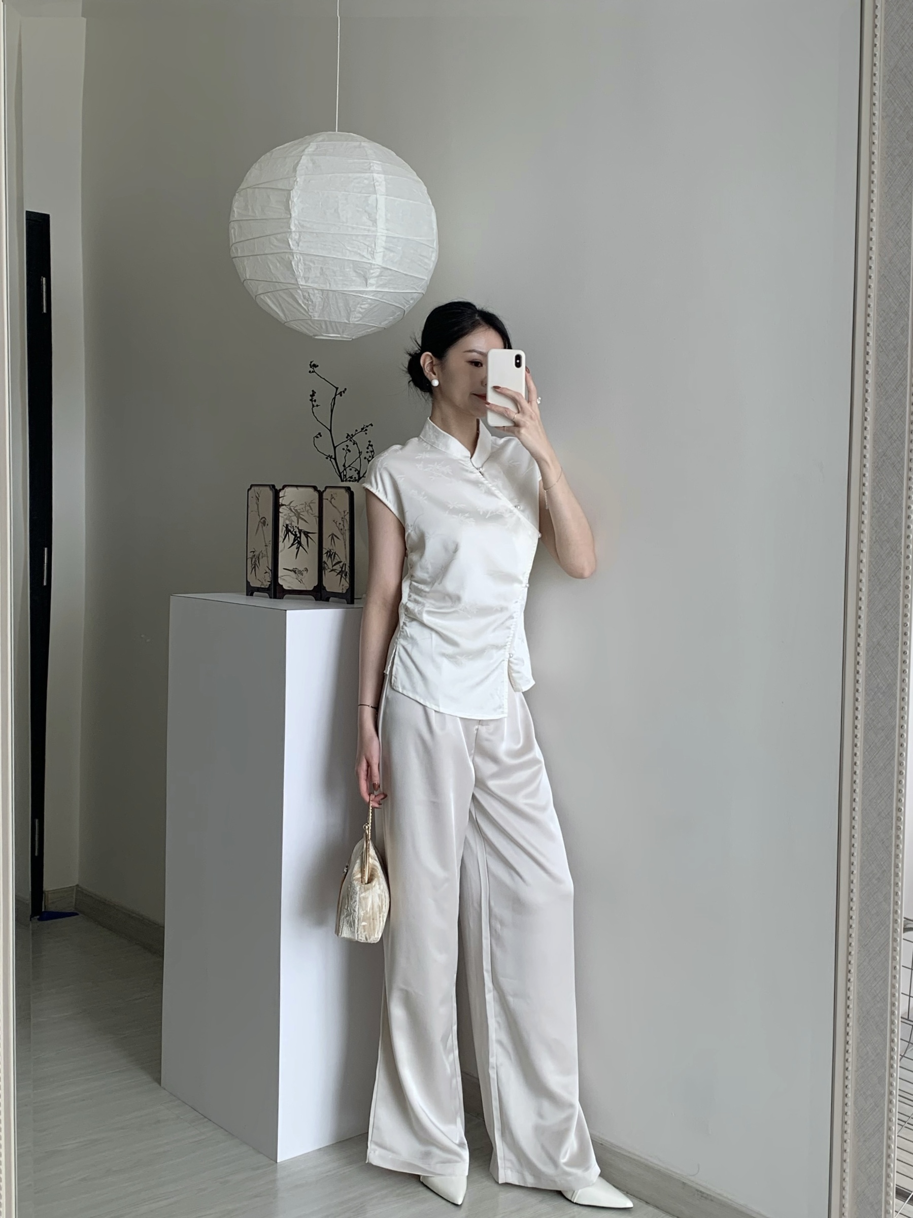 99E4CAEC-7198-46AC-87A2-09F541C92E33