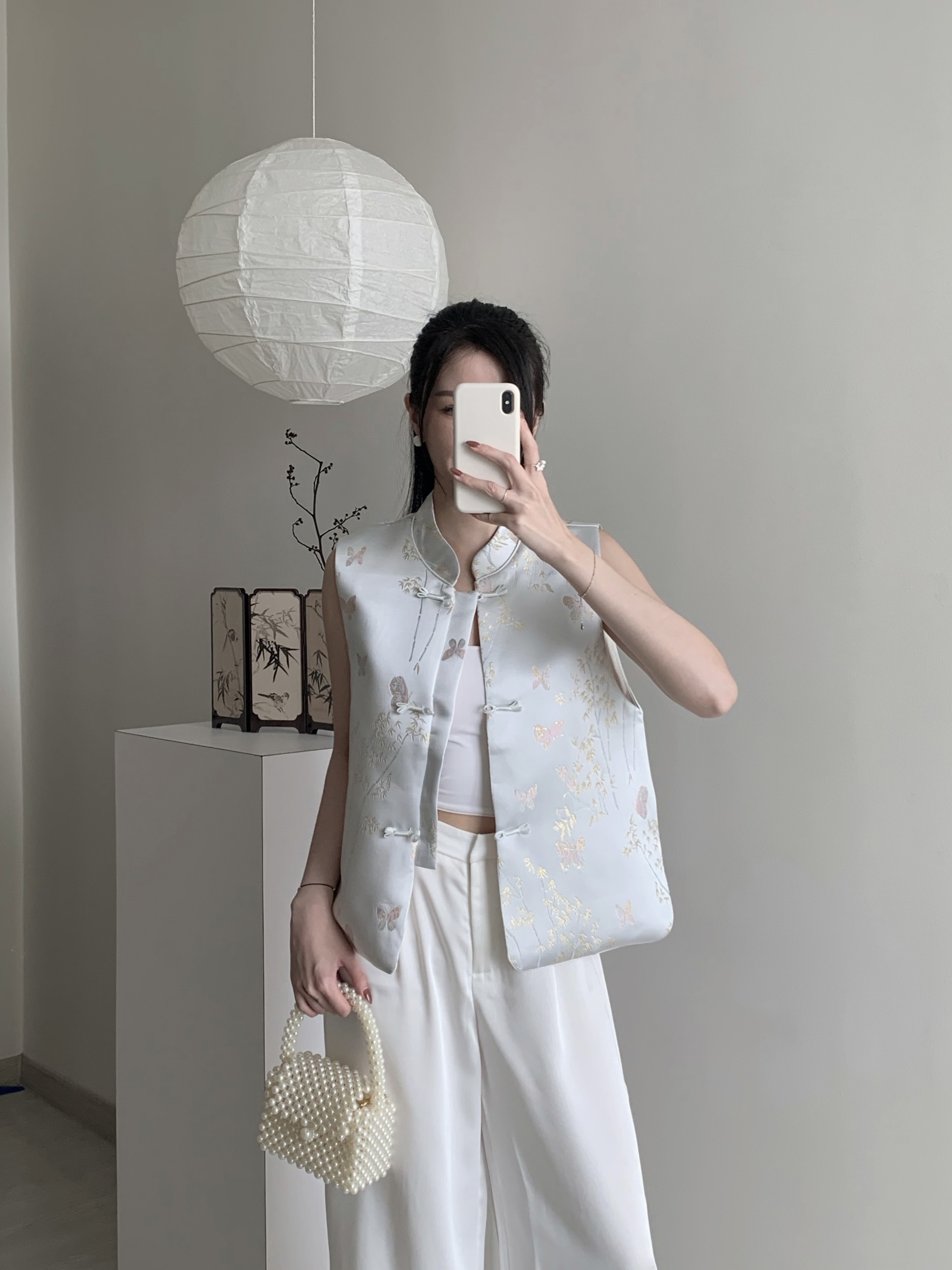 4C20DF37-7E15-42AE-8530-830ECEEAA439