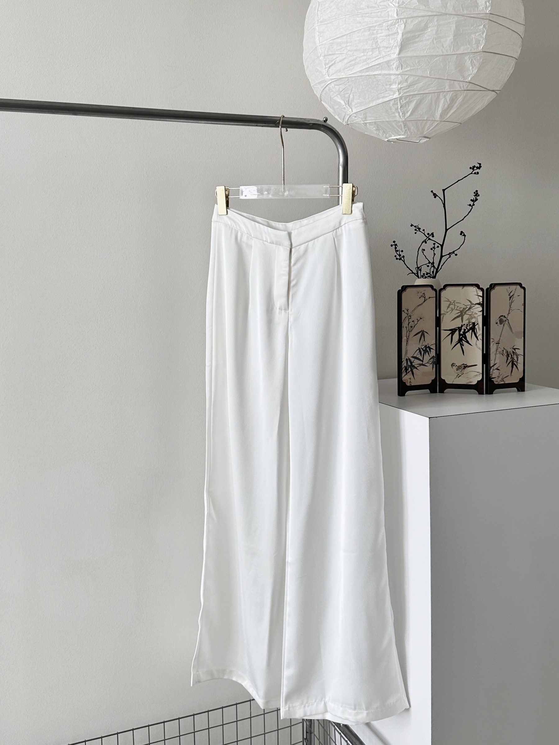 09E5F264-3347-47B2-B2C5-74D2D2F3B579