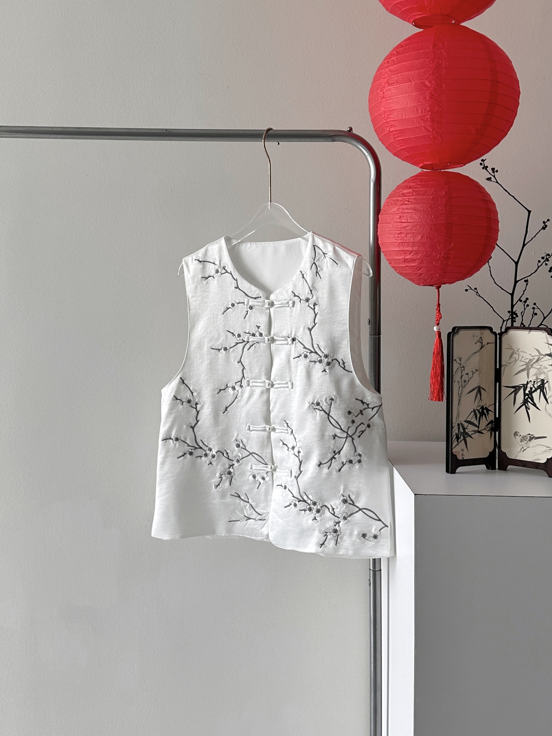 98C5A0A2-7D44-4900-B4C9-6AFC3EB238DE