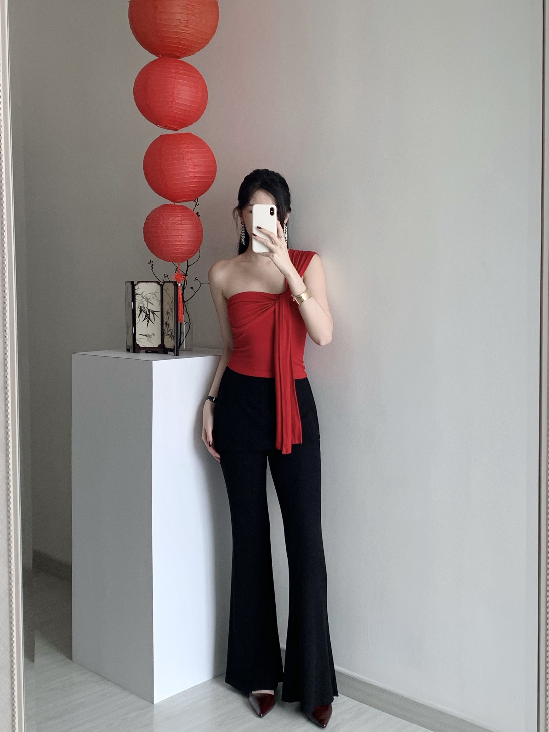 FEFC83AC-ACB7-43A9-AB9A-BDB3DF2FB1B4