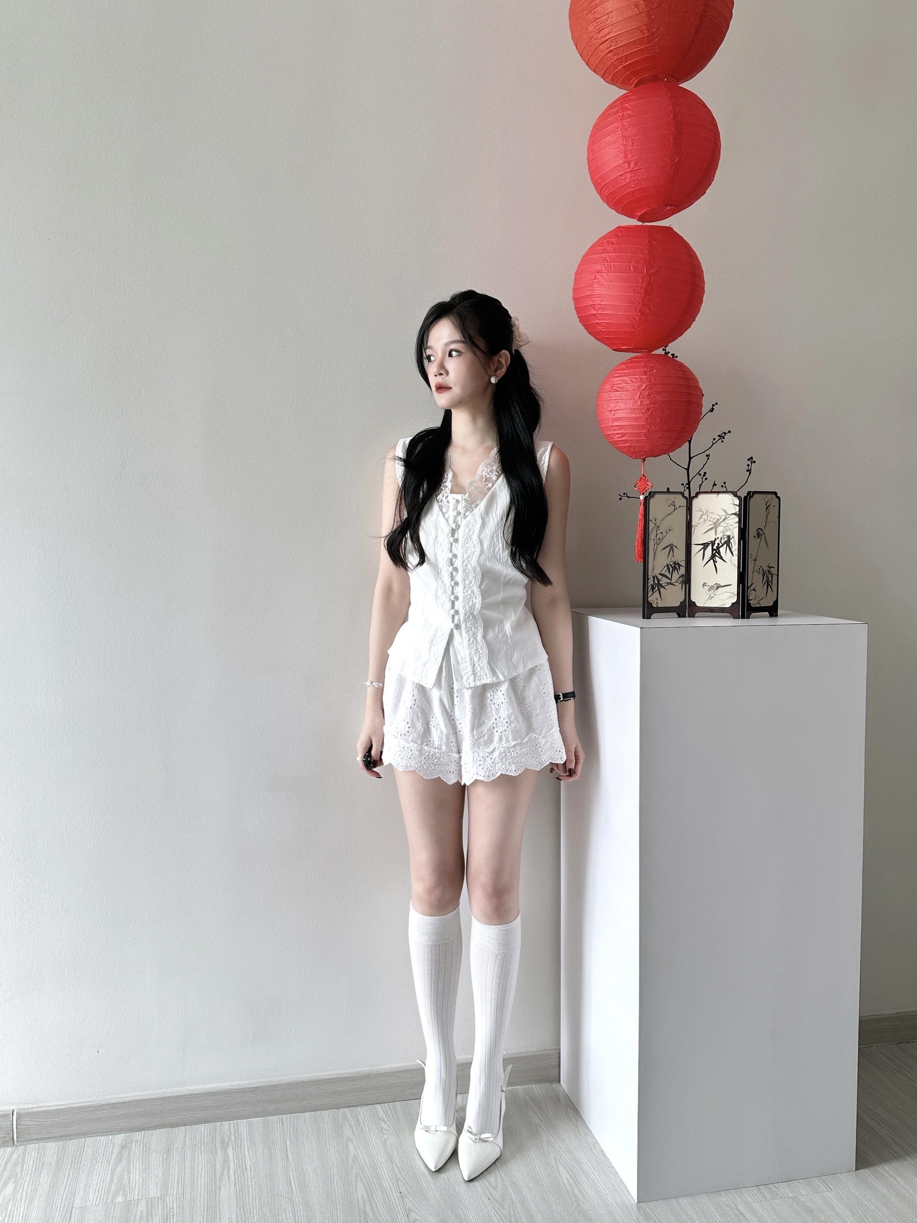 8CAD0C90-DB9D-43E1-A29C-B1A2077A8B95