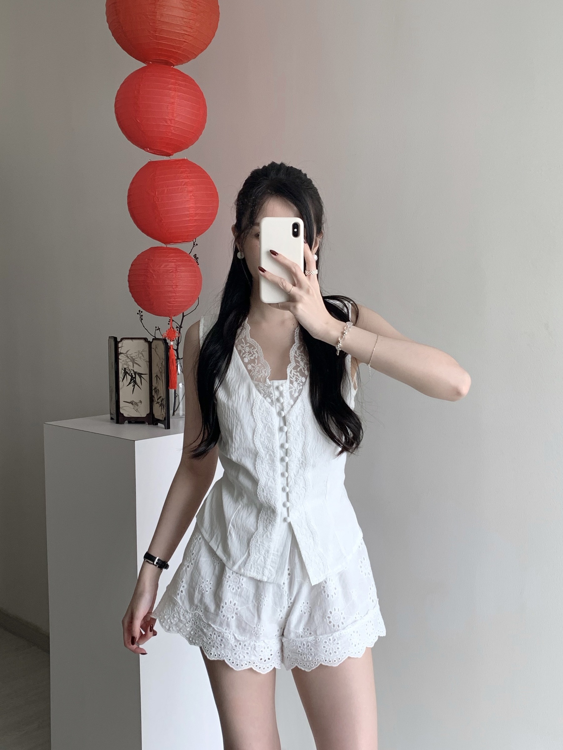 7E84420C-734E-4A97-ABC7-3B2BB7B0E554