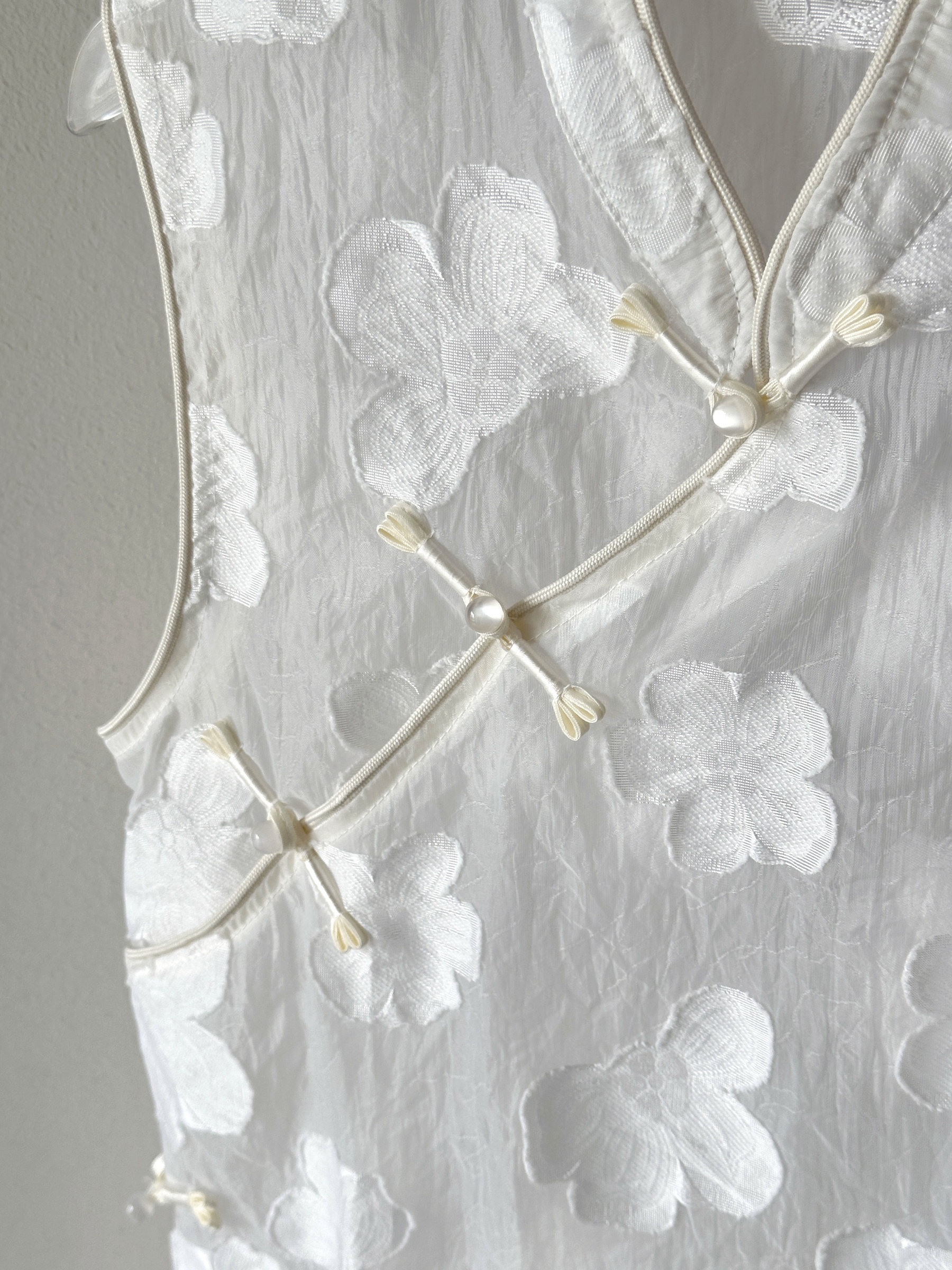 40256FE1-DF63-4C16-9F93-209183A3AA44