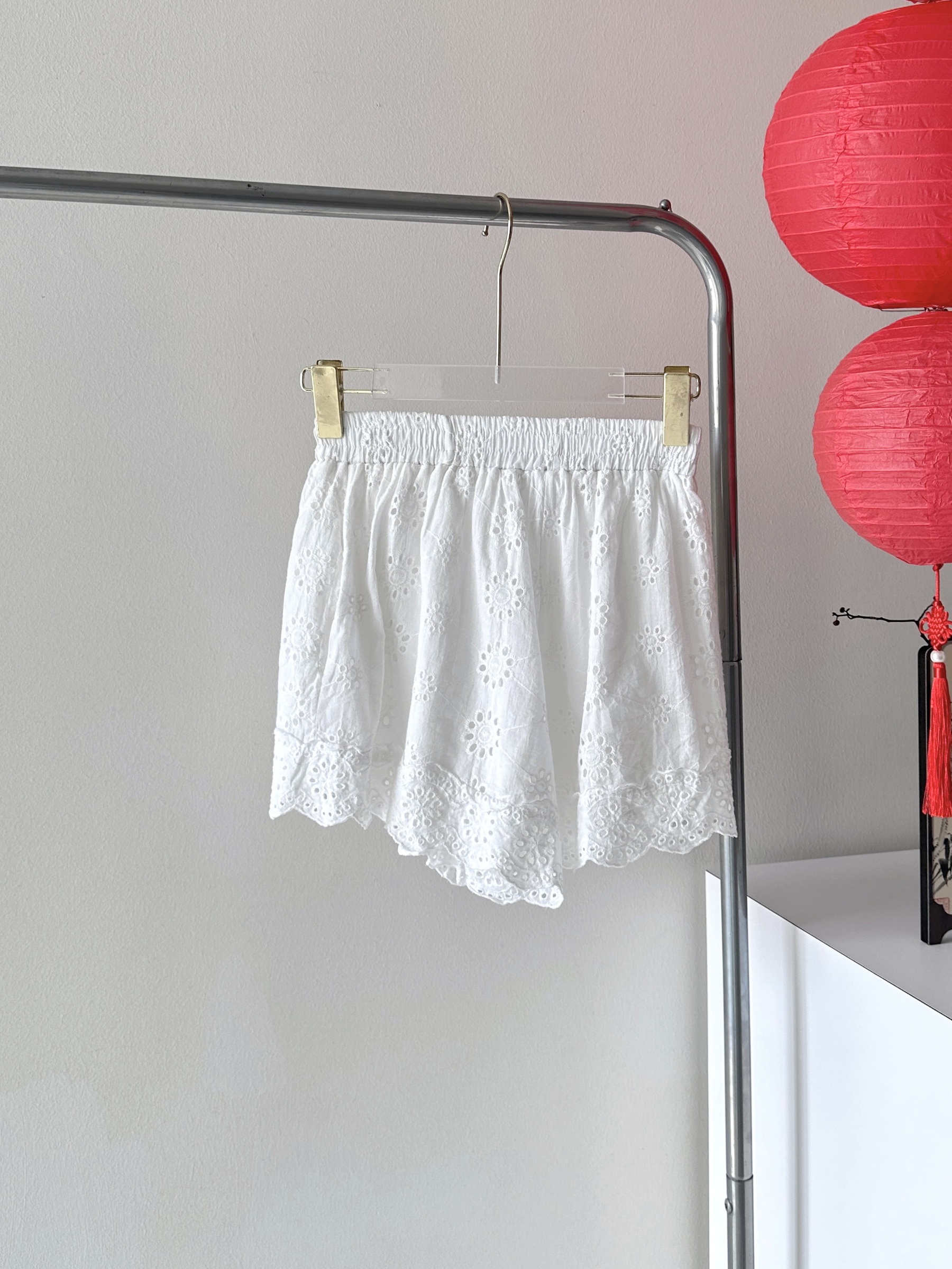 EE29433B-2D8F-4CA1-B60F-34A9116FB3B7