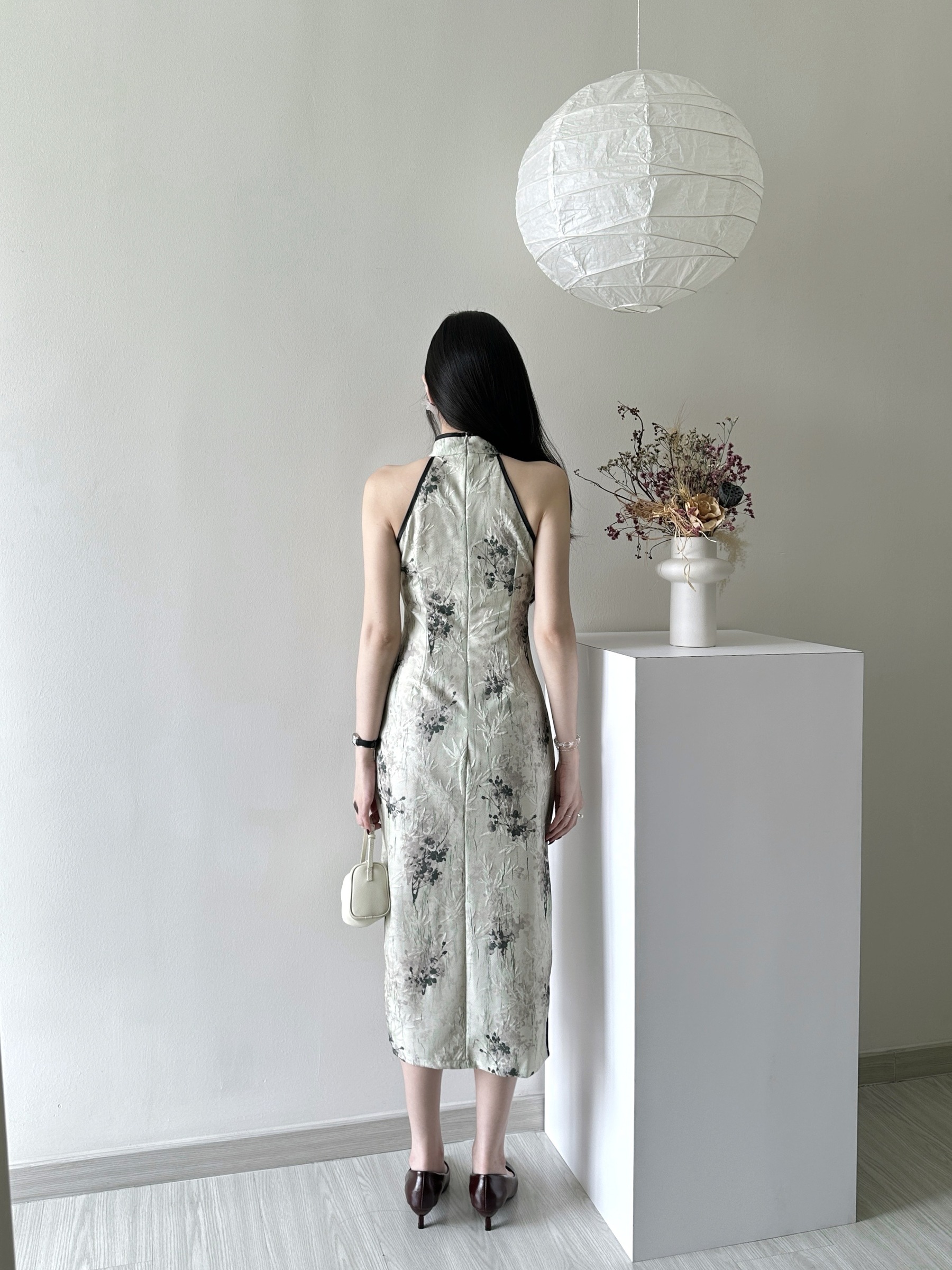 65D9F949-233D-4E8C-8A7E-7BE1F8C4CB29