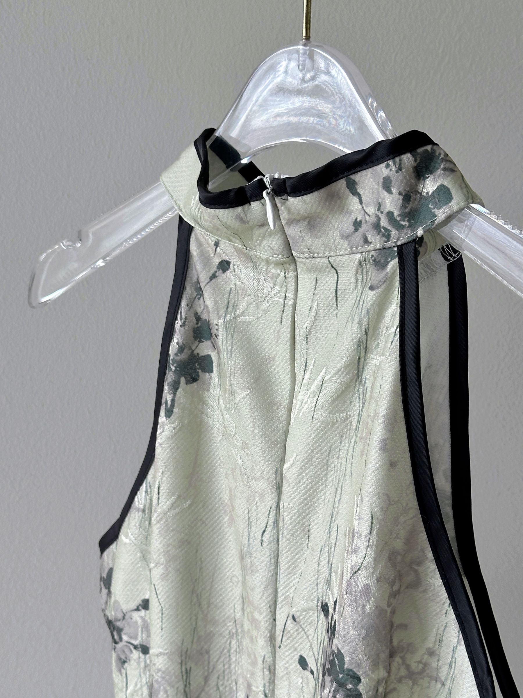 DCFA3419-E110-4582-9DA8-E65B37343CE9