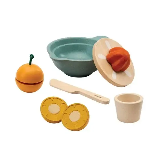 Plan Toys Fresh Squeeze Juicer Set 2613 5