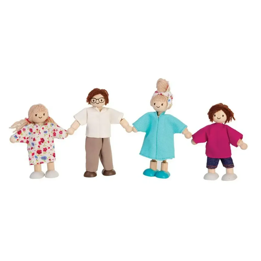 Plan Toys Doll Family 7142 2