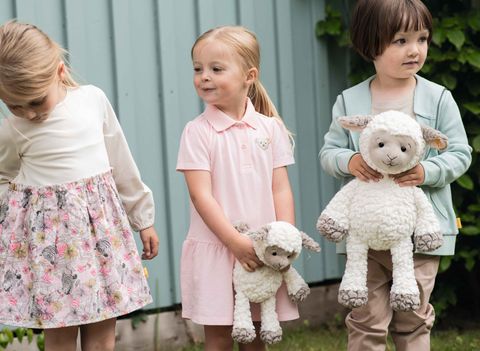 soft-cuddly-friends-lita-lamm-067099-21