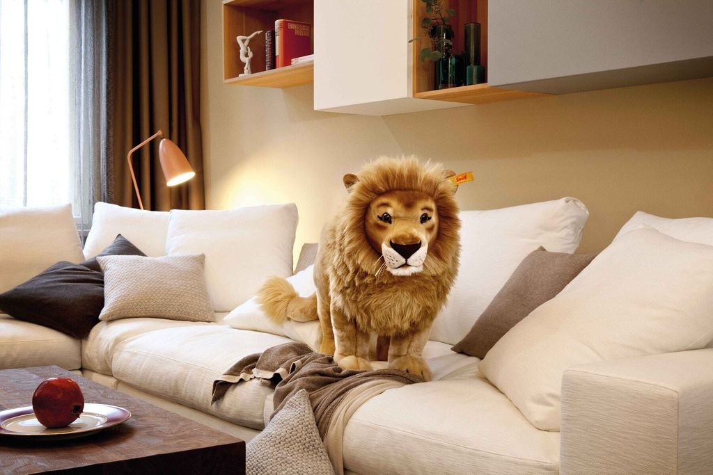 studio-loewe-502613-2