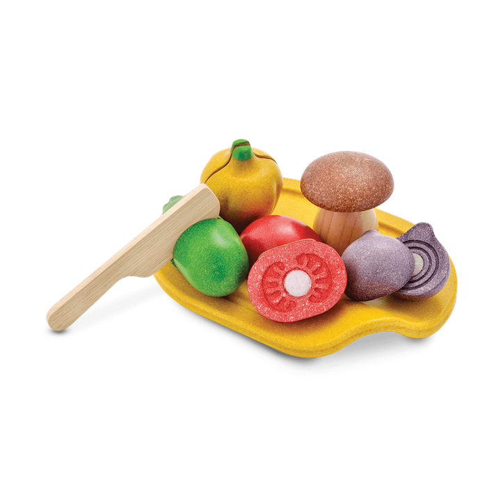 3601_PlanToys_ASSORTED_VEGETABLES_SET_Pretend_Play_Fine_Motor_Imagination_Social_Language_and_Communications_18m_Wooden_toys_Education_toys_Safety_Toys_Non-toxic_0