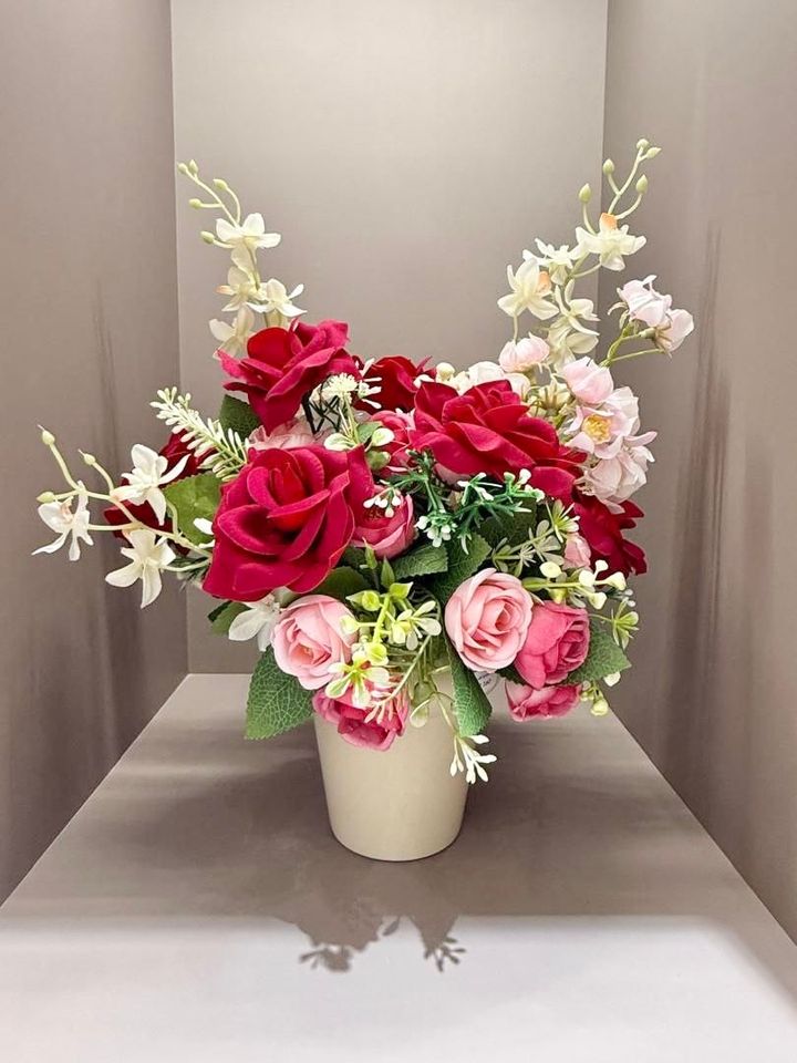 Eternal Bloom of Love