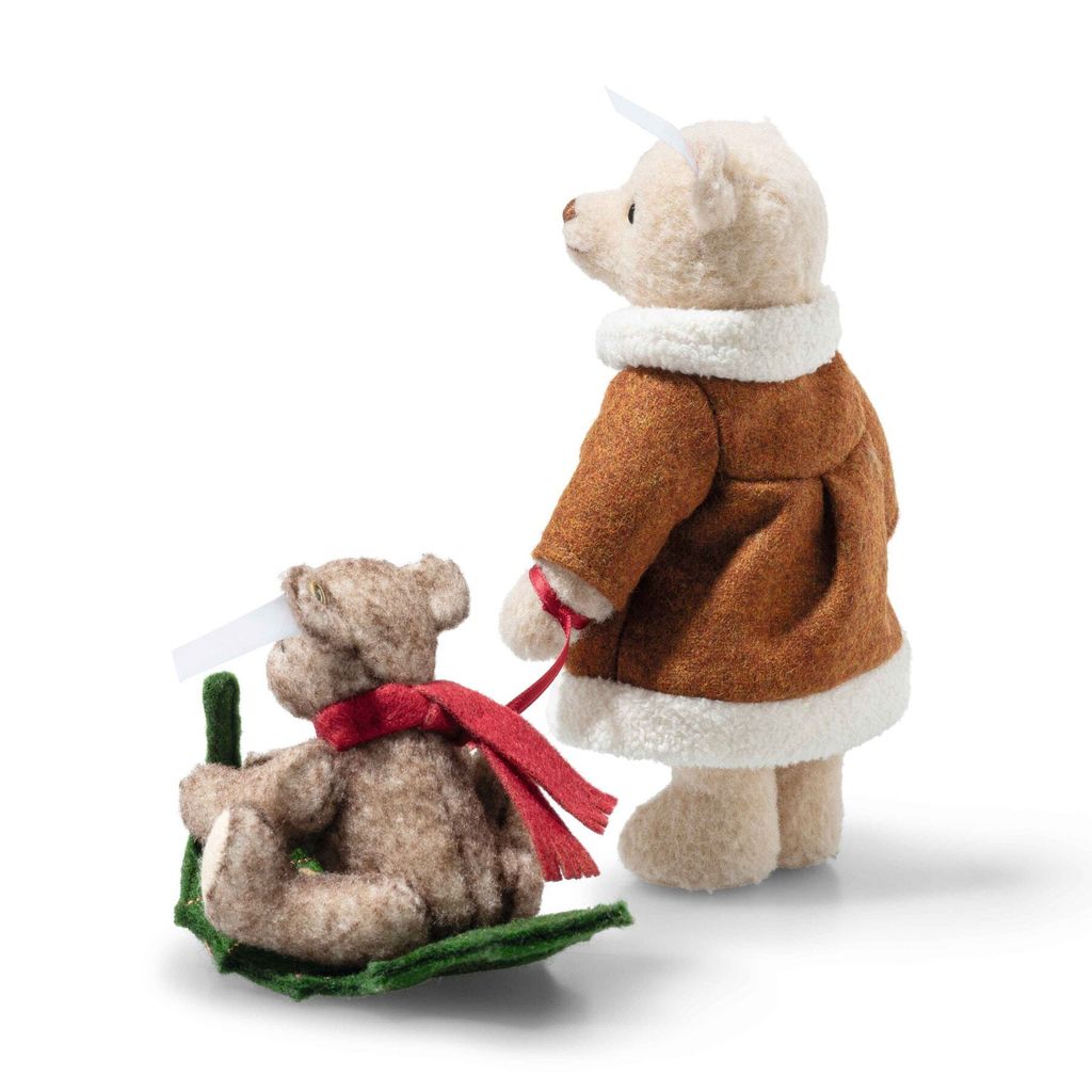 mama-teddybaer-mit-kind-im-holly-express-005862-1