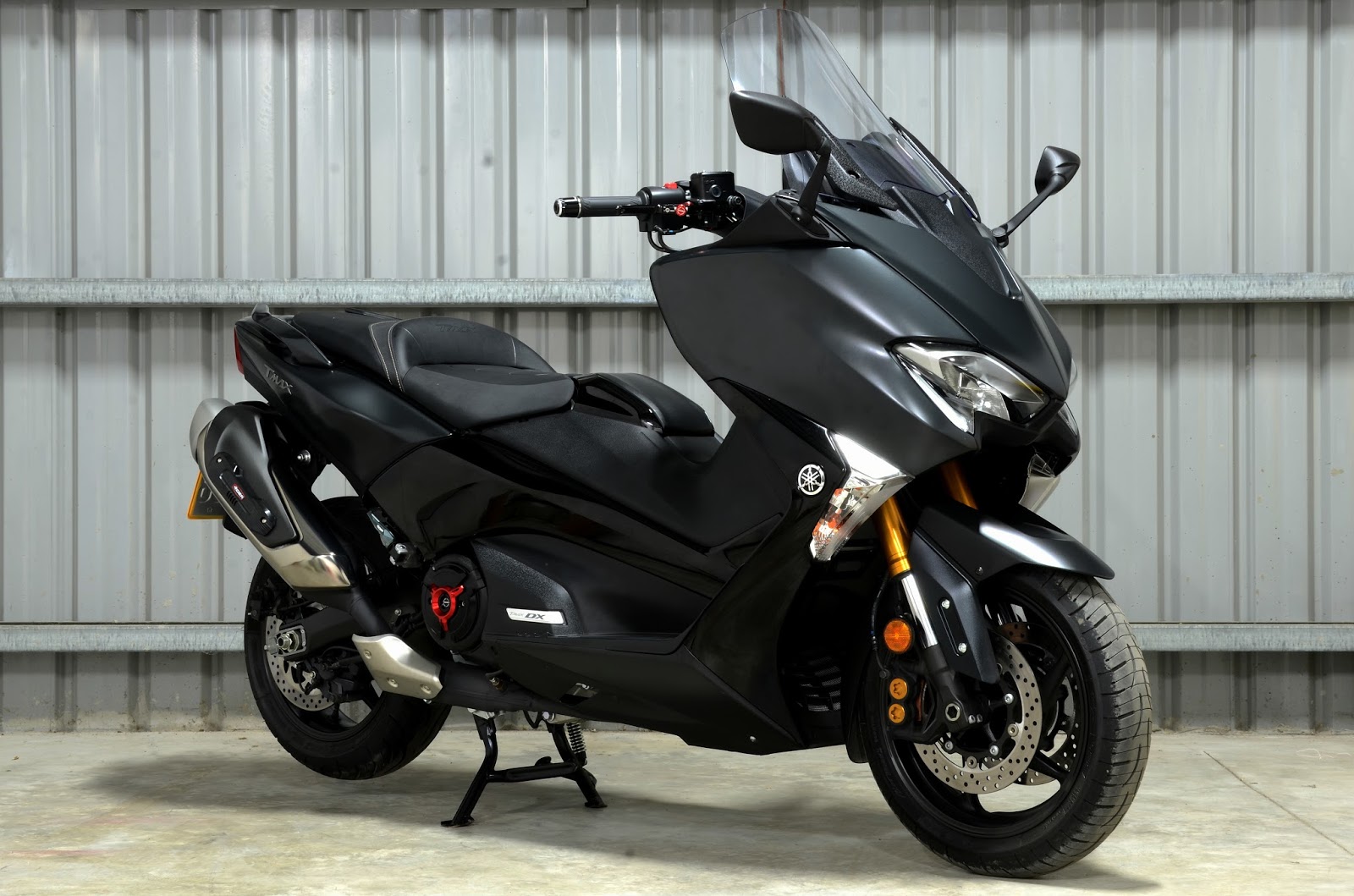 YAMAHA TMAX 530 SX/DX – RIDEA BIKES STORE