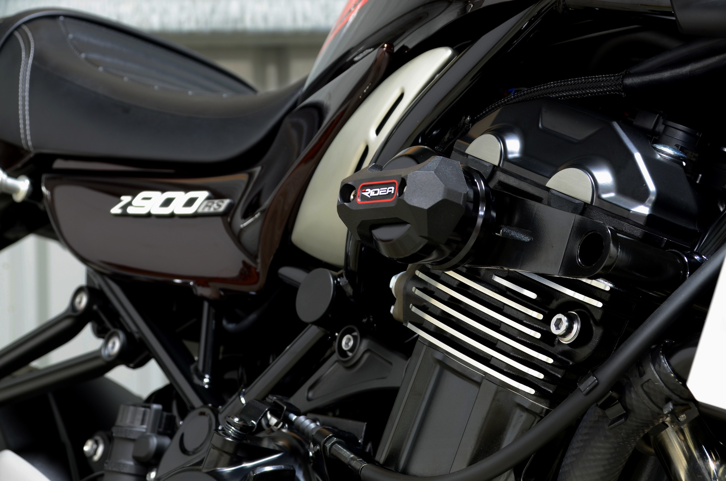 KAWASAKI Z900RS – RIDEA BIKES STORE