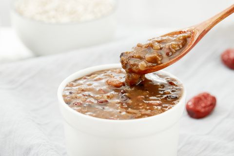 closeup-soup-made-out-kidney-beans-white-bowl