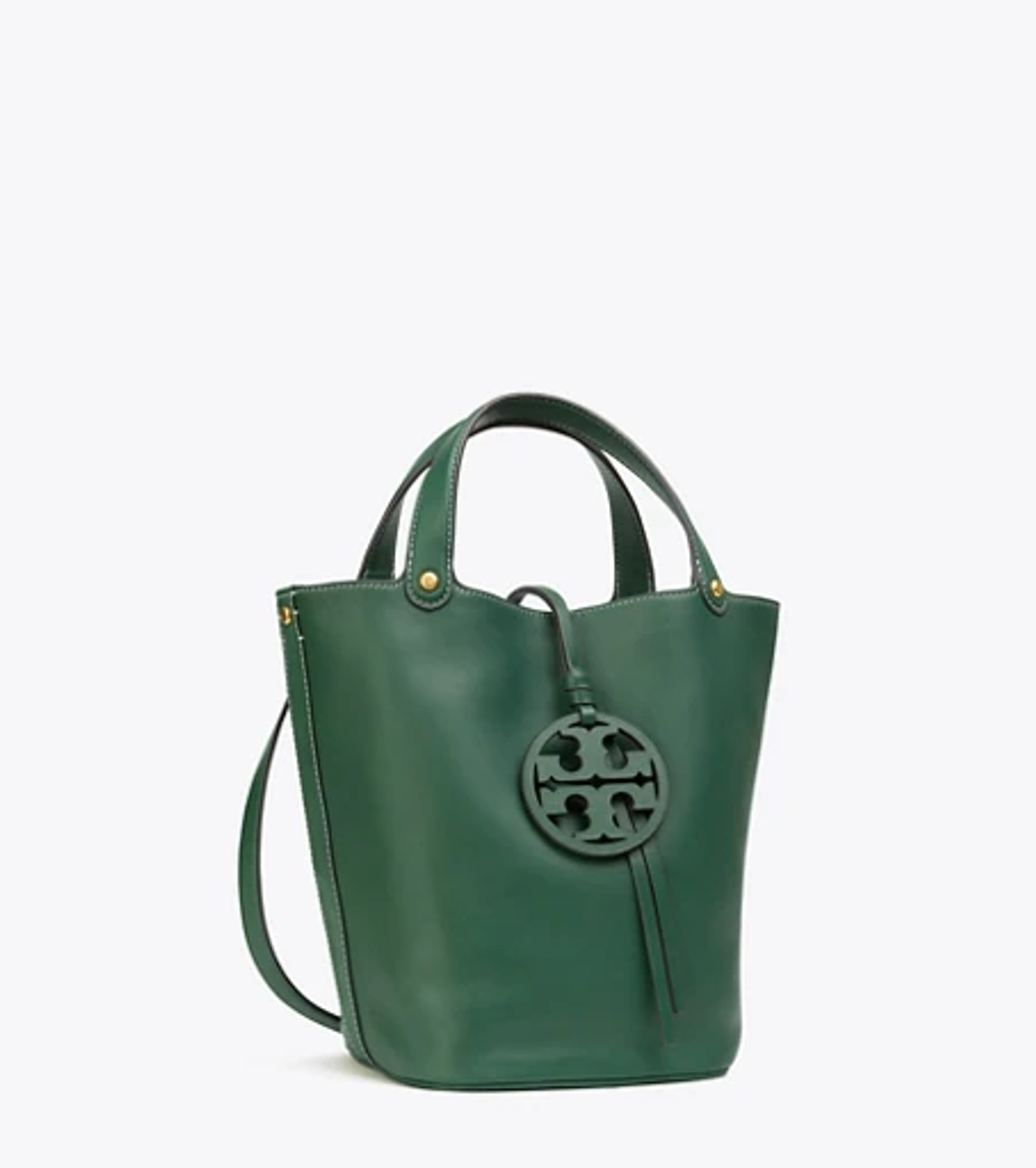 Tory Burch Leather Miller Small Bucket Bag (SHF-22521) – LuxeDH