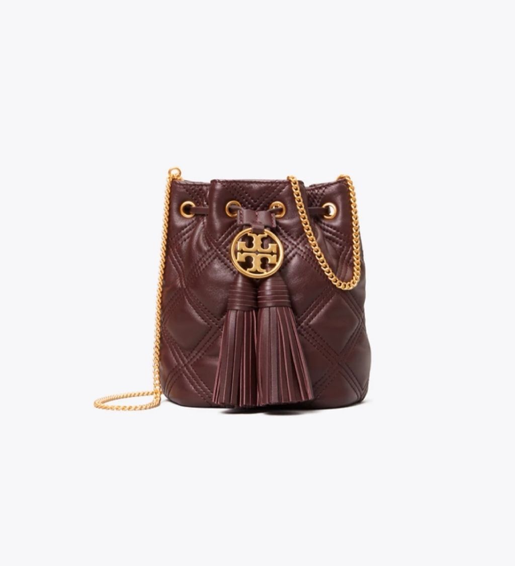 Tory Burch Chelsea Quilted Drawstring Bag – Luxe Paradise