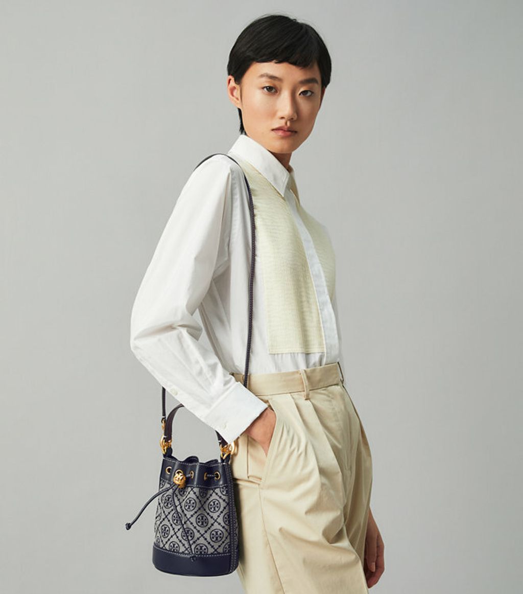 Tory Burch T Monogram Jacquard Mini Bucket Bag – Luxe Paradise Tory Burch T Monogram Jacquard Mini Bucket Bag – Luxe Paradise