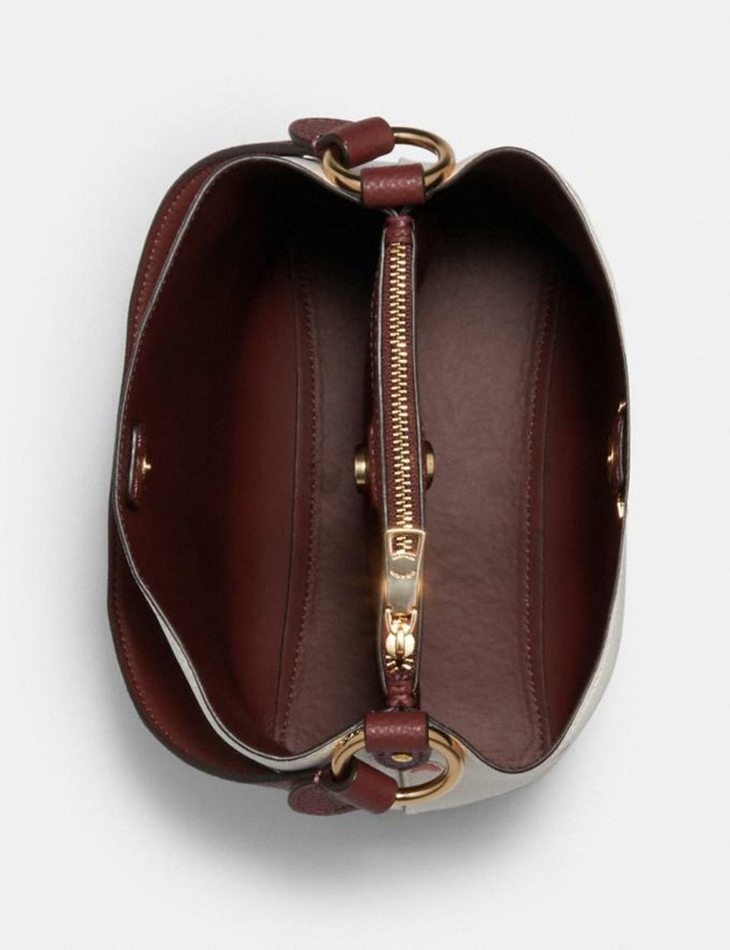 Coach Small Town Bucket Bag With Heart Floral Print C2811 Luxe Paradise Coach Small Town Bucket Bag With Heart Floral Print C2811 Luxe Paradise