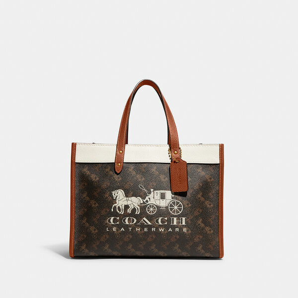 coach field tote 30 with horse and carriage print