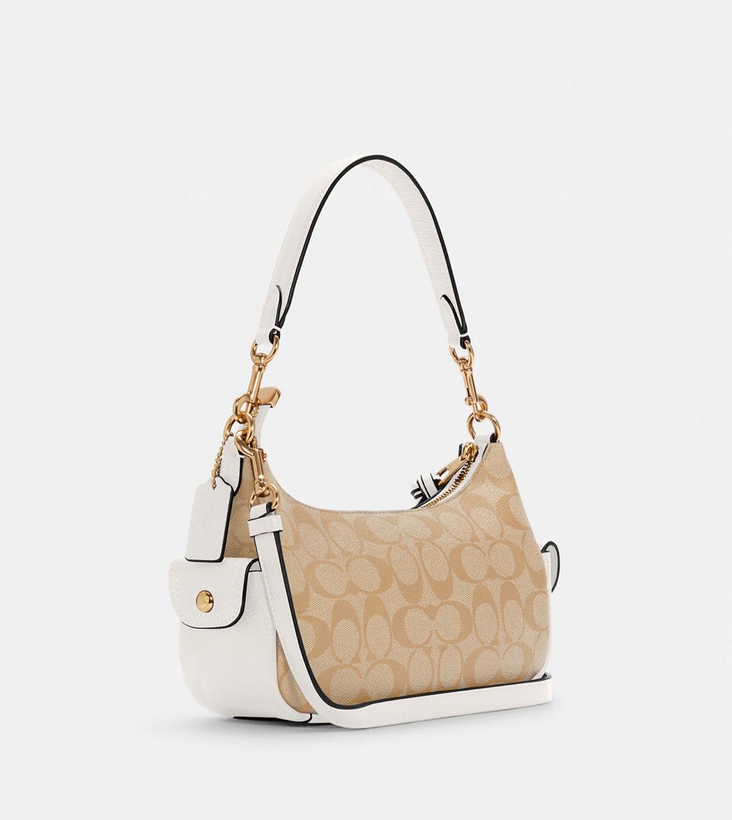 COACH PENNIE SHOULDER BAG 25 IN SIGNATURE CANVAS (COACH C7223