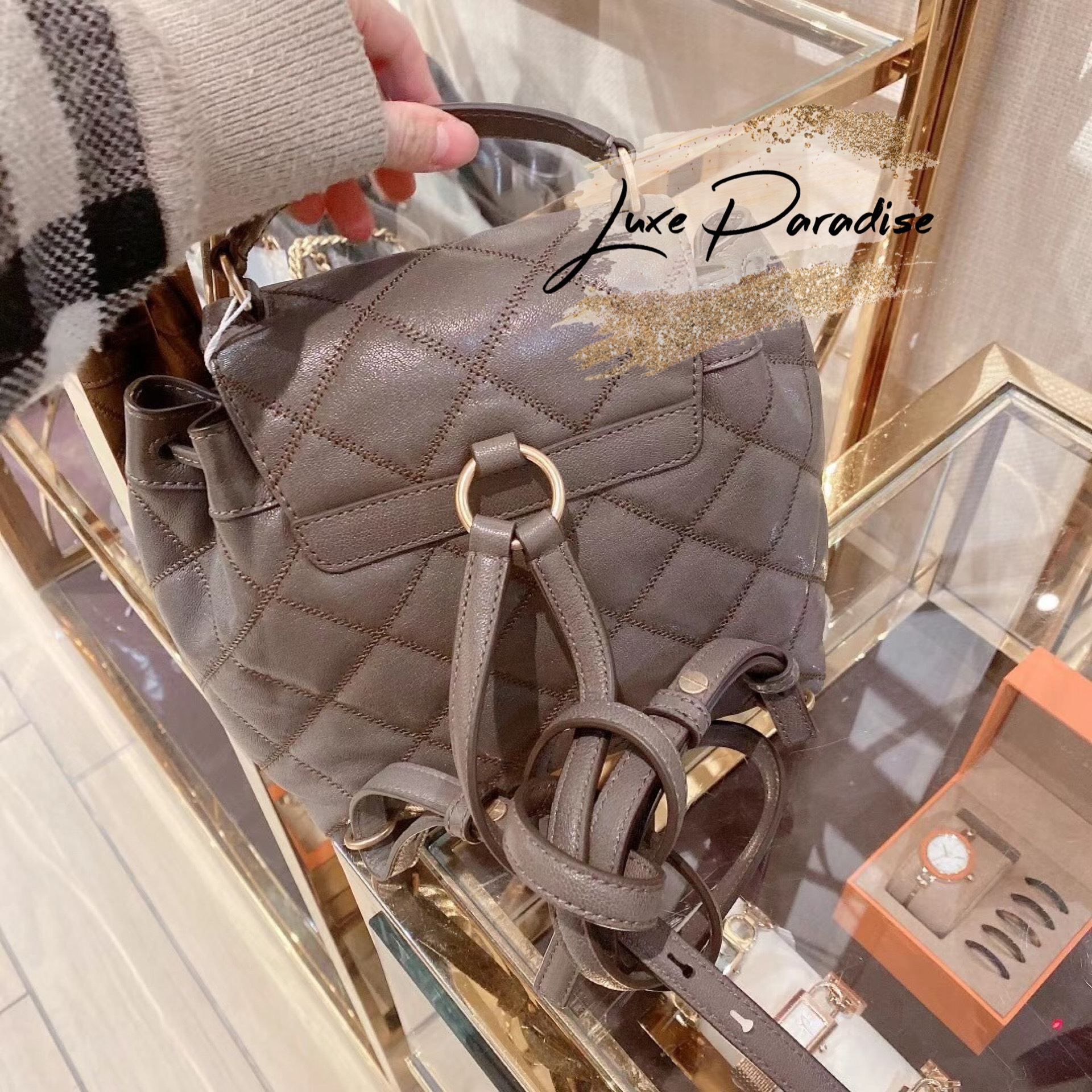 Tory Burch Willa Backpack – Luxe Paradise Tory Burch Willa Backpack – Luxe Paradise