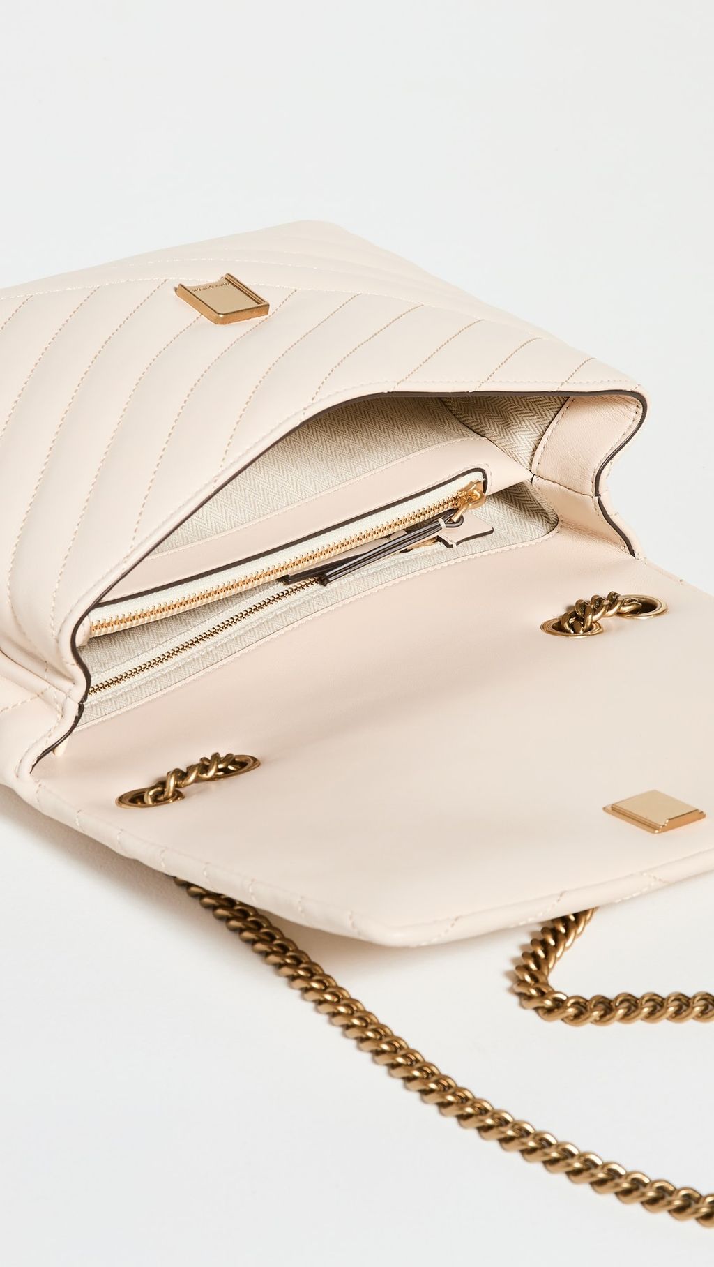 toryb493341a895_1647796331583_2-0._QL90_UX1128_V12524t6_