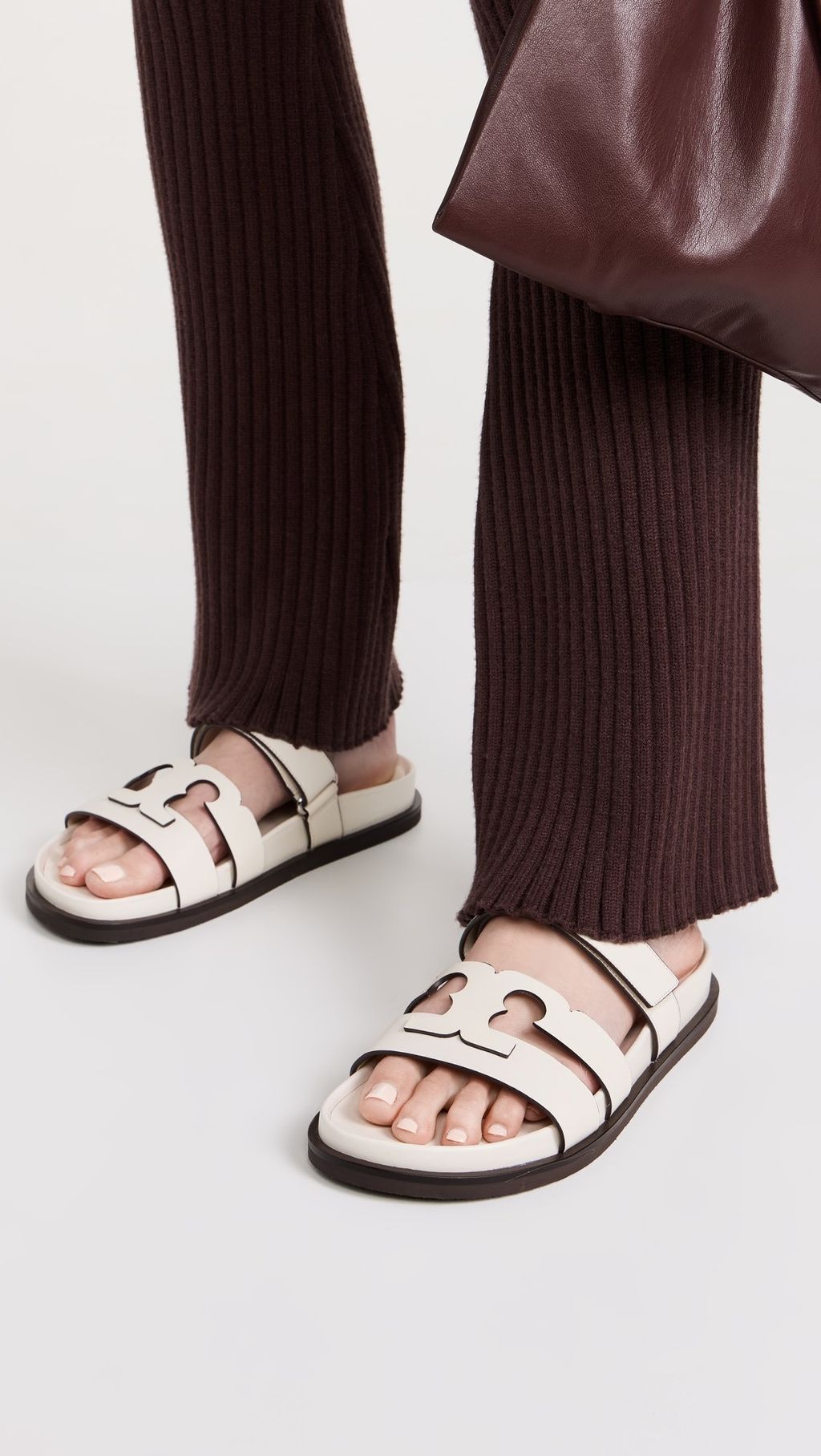 toryb5079158187_1730316056858_2-0._QL90_UX1128_