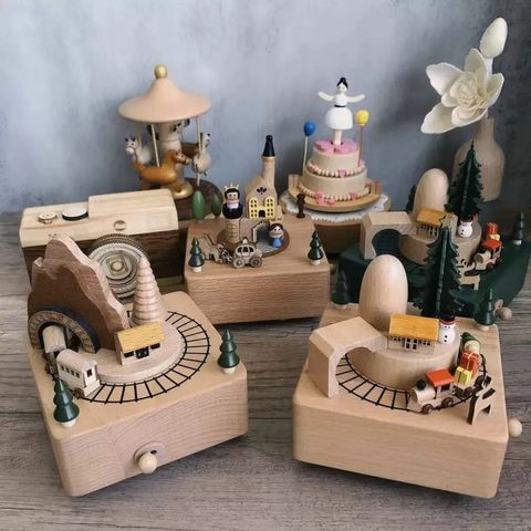 手工木質旋轉音樂盒