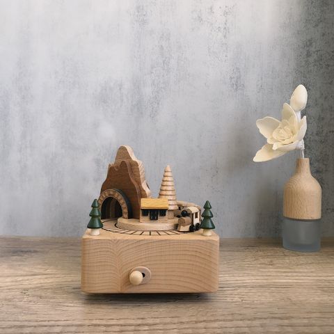 手工木質旋轉音樂盒 山洞火車款