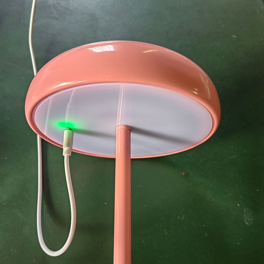 蘑菇小夜燈 多色USB充電檯燈 床頭/書桌皆適用 充電方式