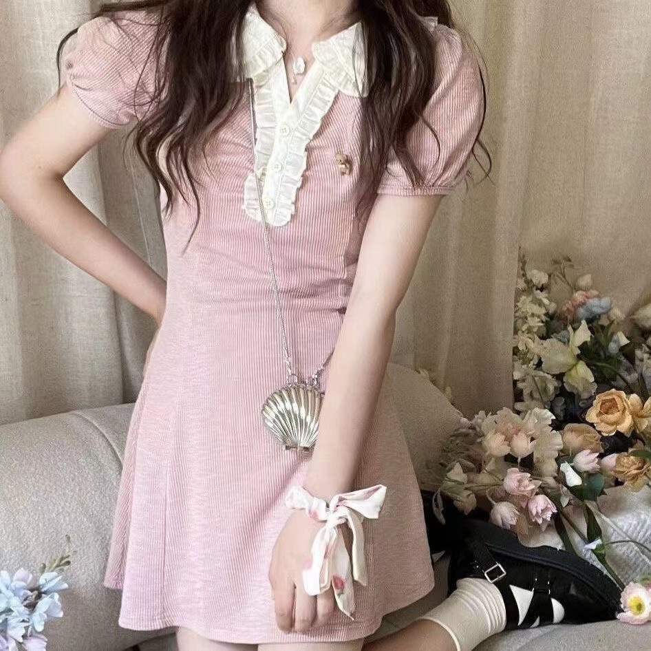 日系花边蕾丝连衣裙