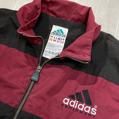 D5B1D21B-1A88-49DF-933D-4C010CEF3316